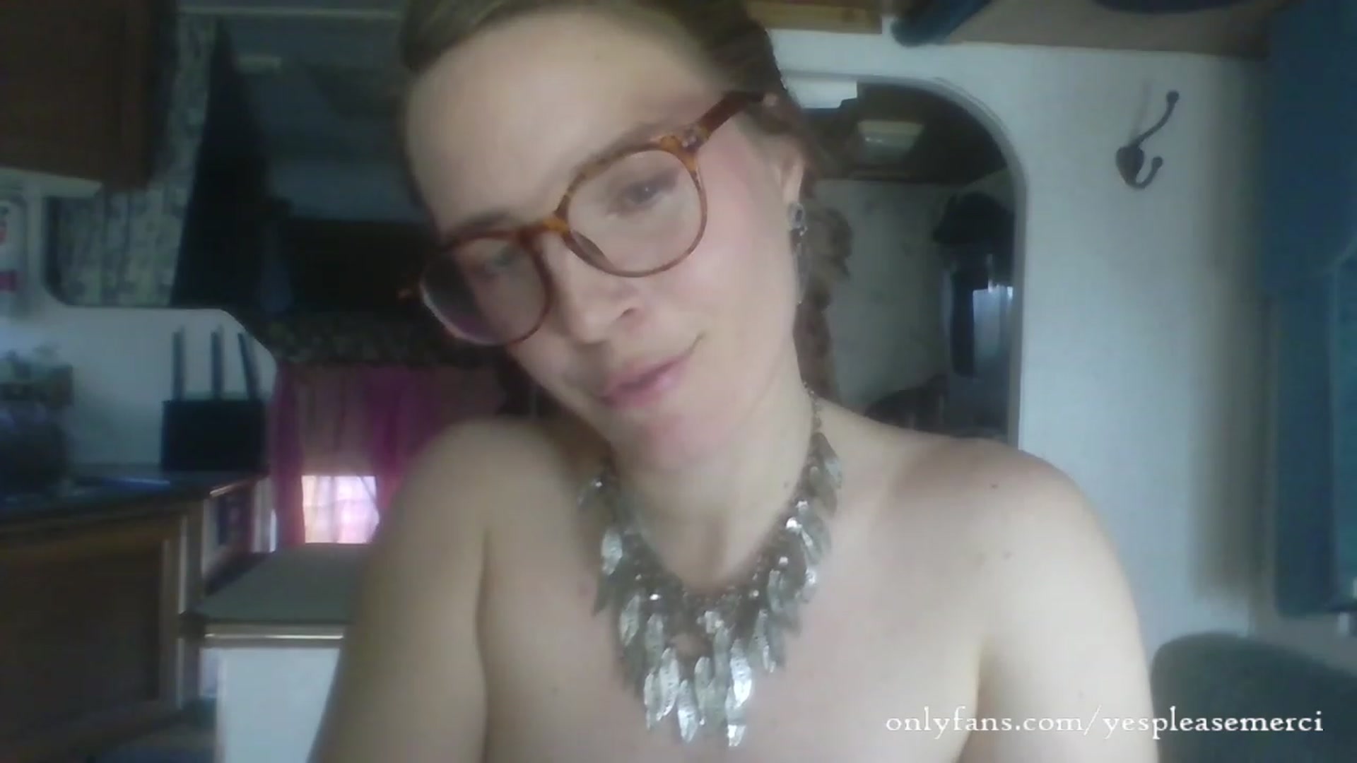 Gallery image thumbnail from yespleasemmhm's myfreecams stream on, 11/13/2023, 18:53 image 14 of 20