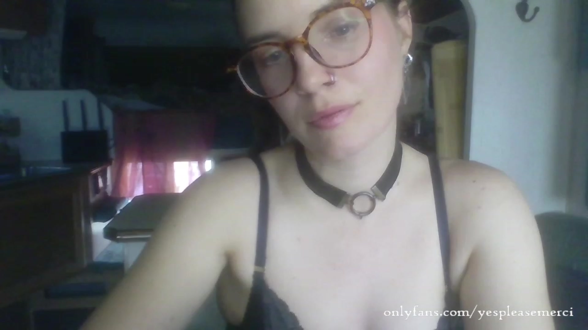 Gallery image thumbnail from yespleasemmhm's myfreecams stream on, 11/15/2023, 16:40 image 8 of 20