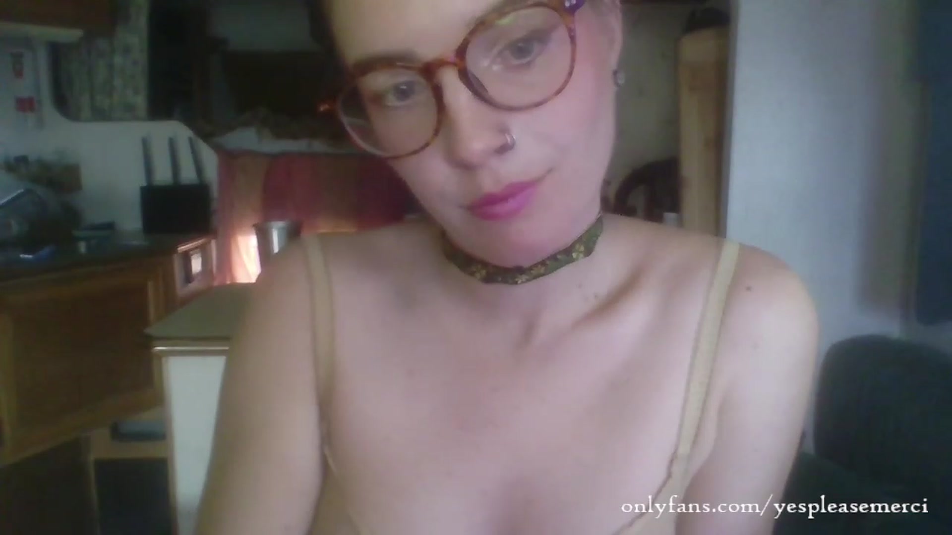 Gallery image thumbnail from yespleasemmhm's myfreecams stream on, 11/17/2023, 16:32 image 14 of 20