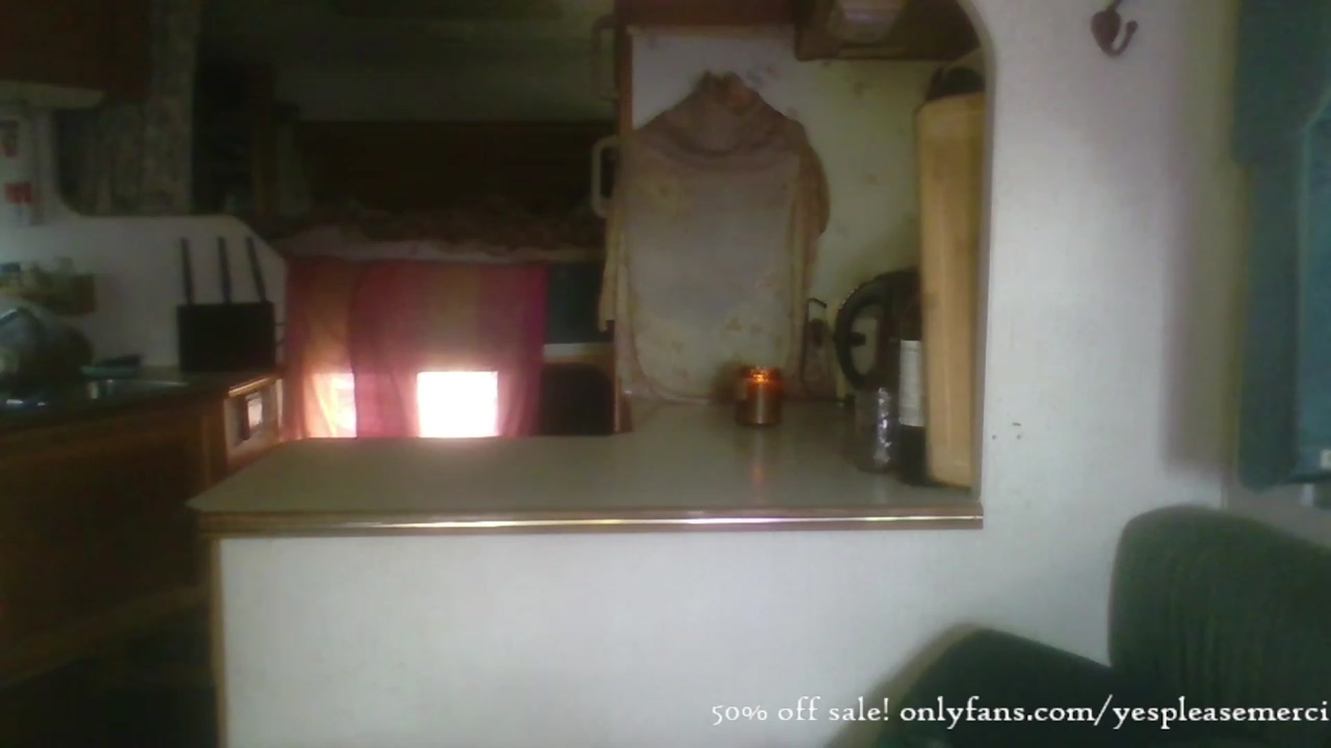 Gallery image thumbnail from yespleasemmhm's myfreecams stream on, 11/17/2023, 18:27 image 15 of 20