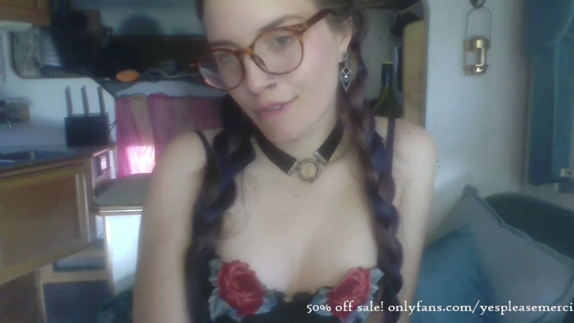 Gallery image thumbnail from yespleasemmhm's myfreecams stream on, 11/28/2023, 18:54 image 9 of 20
