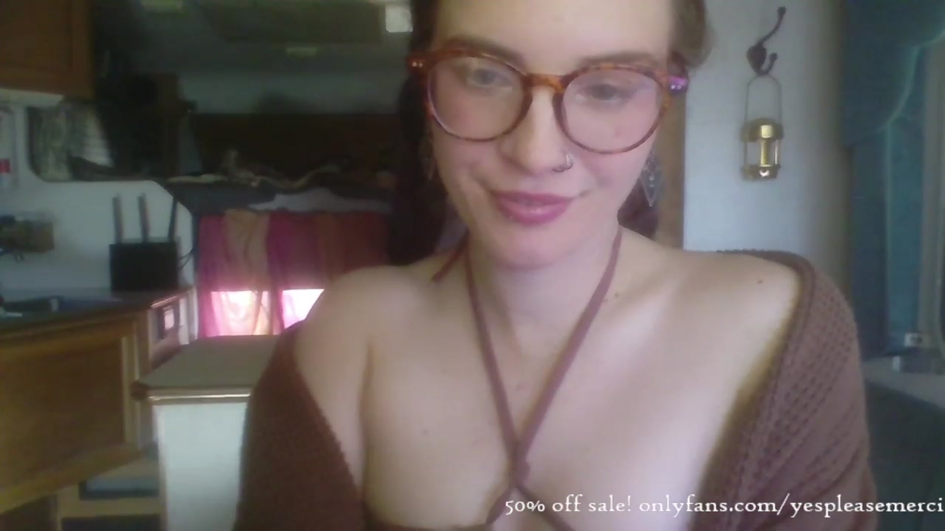 Gallery image thumbnail from yespleasemmhm's myfreecams stream on, 11/29/2023, 17:43 image 9 of 20