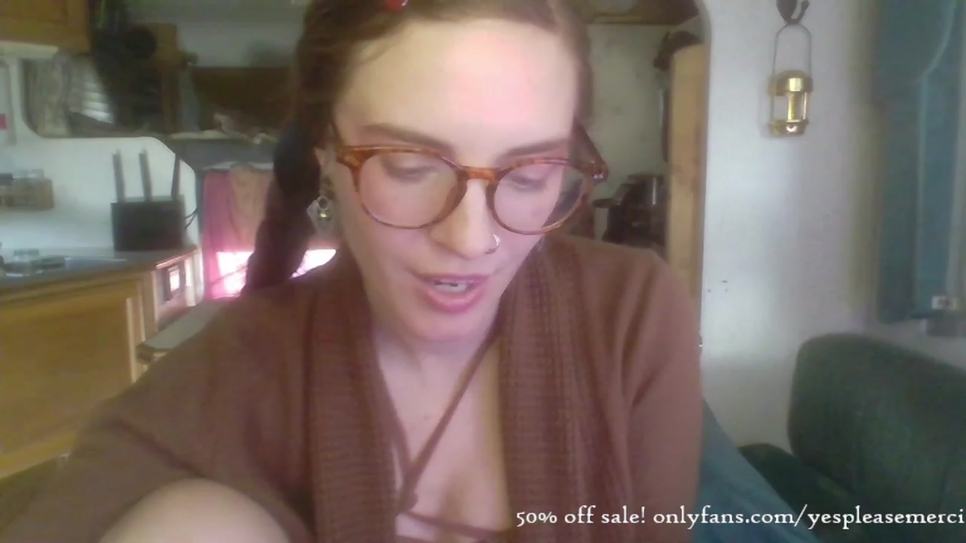 Gallery image thumbnail from yespleasemmhm's myfreecams stream on, 11/29/2023, 19:11 image 3 of 20