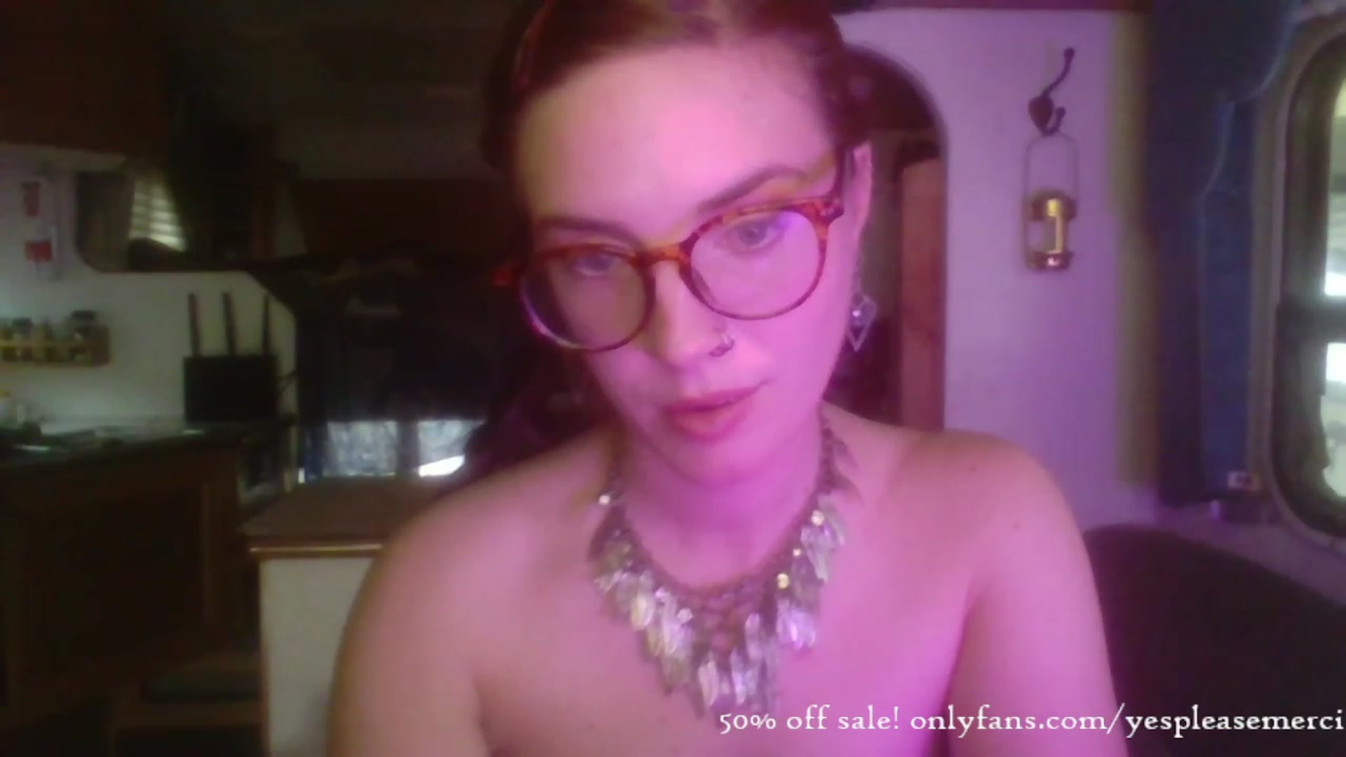 Gallery image thumbnail from yespleasemmhm's myfreecams stream on, 12/04/2023, 16:25 image 14 of 20