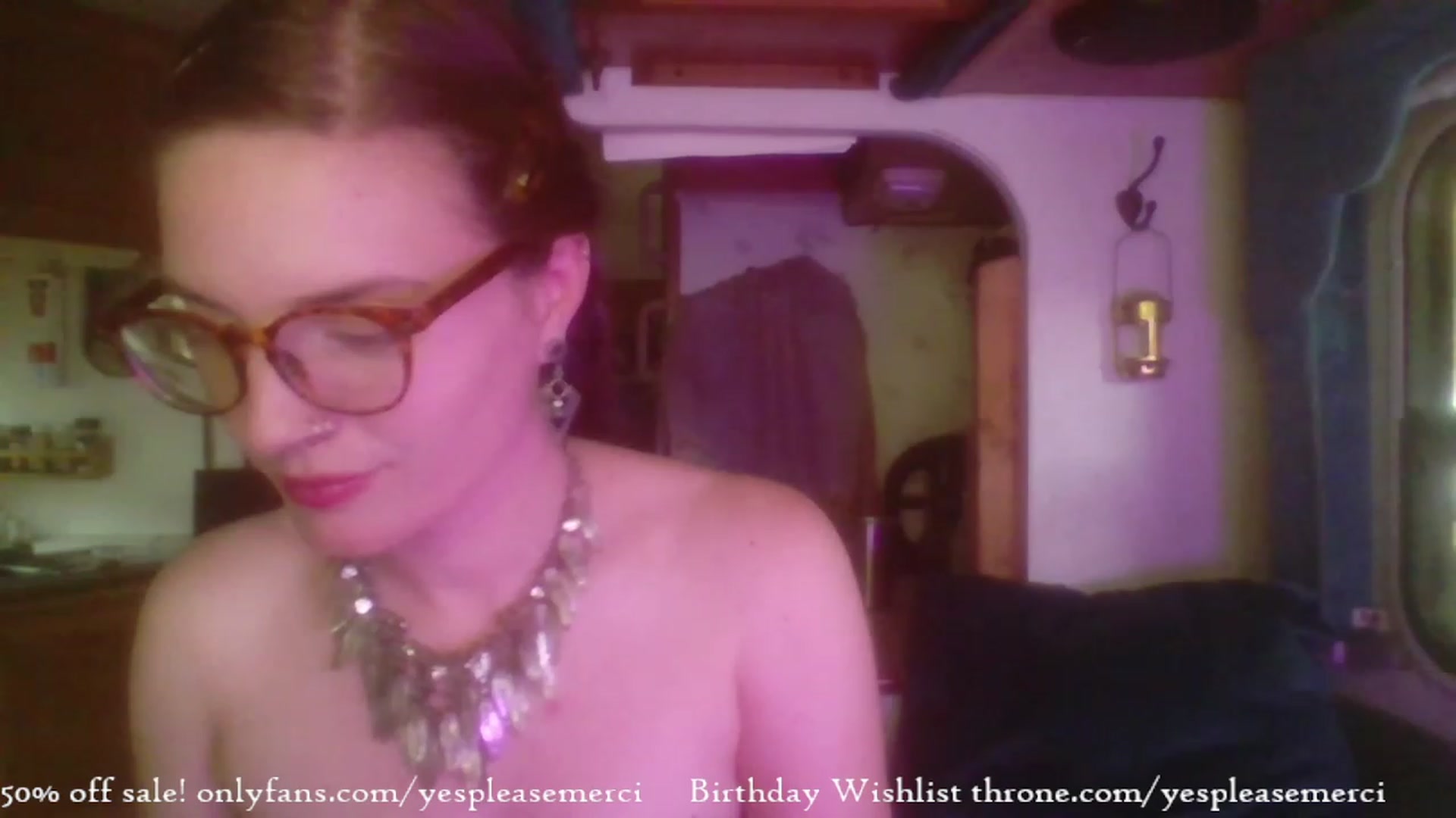 Gallery image thumbnail from yespleasemmhm's myfreecams stream on, 12/04/2023, 20:11 image 14 of 20