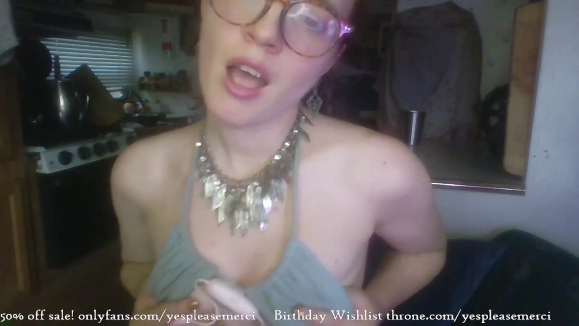 Gallery image thumbnail from yespleasemmhm's myfreecams stream on, 12/06/2023, 18:22 image 15 of 20