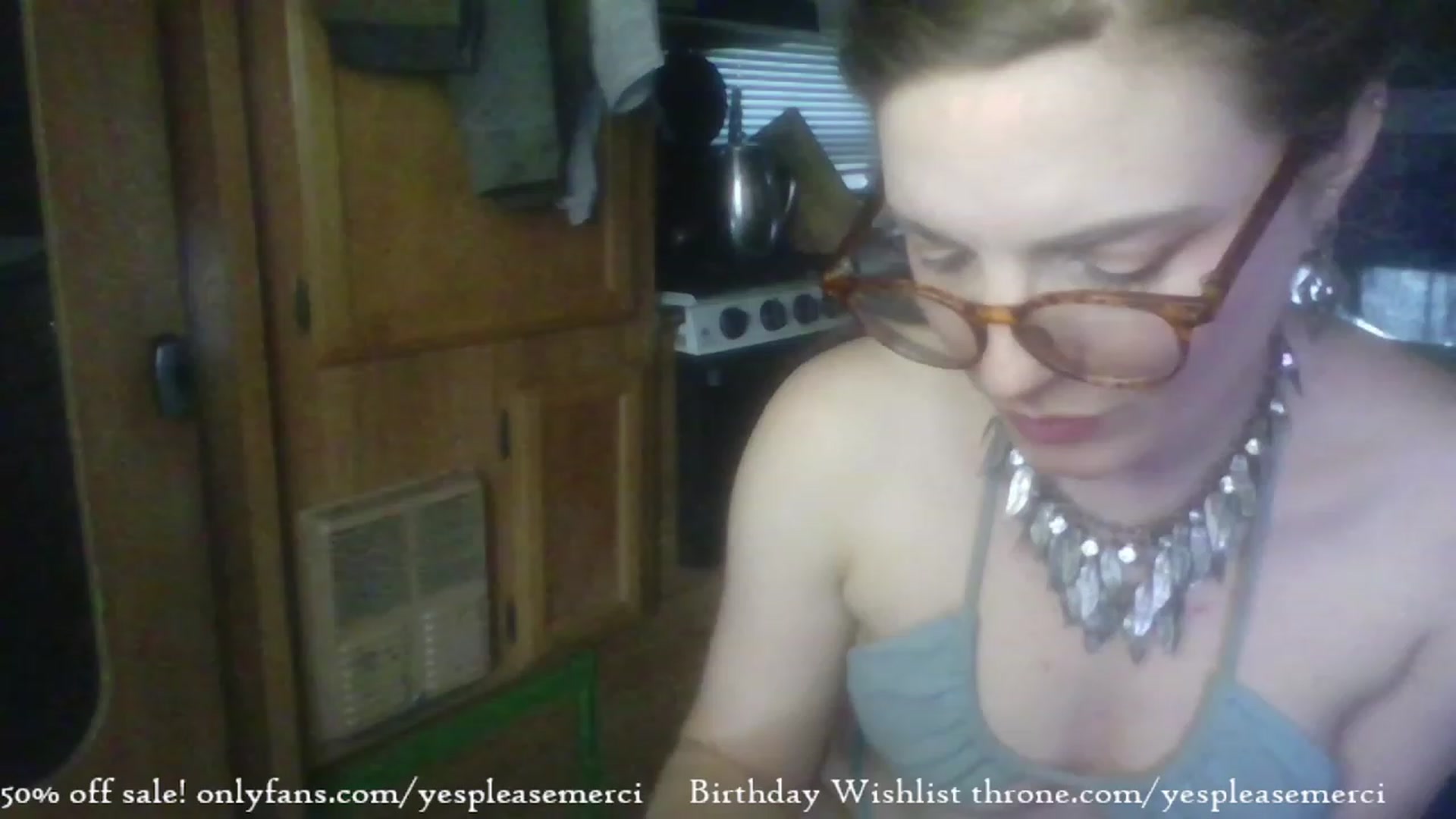 Gallery image thumbnail from yespleasemmhm's myfreecams stream on, 12/06/2023, 18:22 image 5 of 20