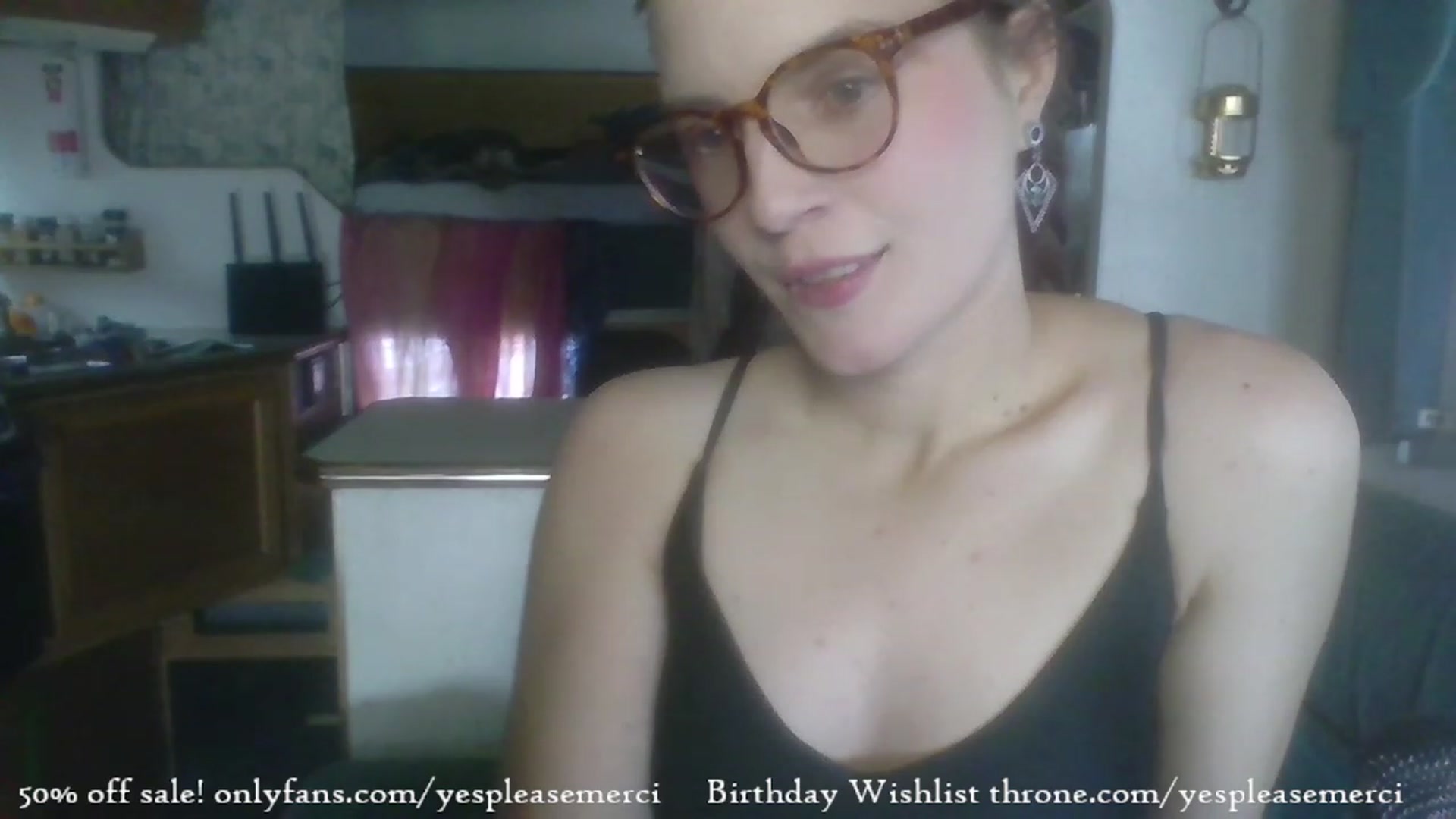 Gallery image thumbnail from yespleasemmhm's myfreecams stream on, 12/11/2023, 16:39 image 16 of 20