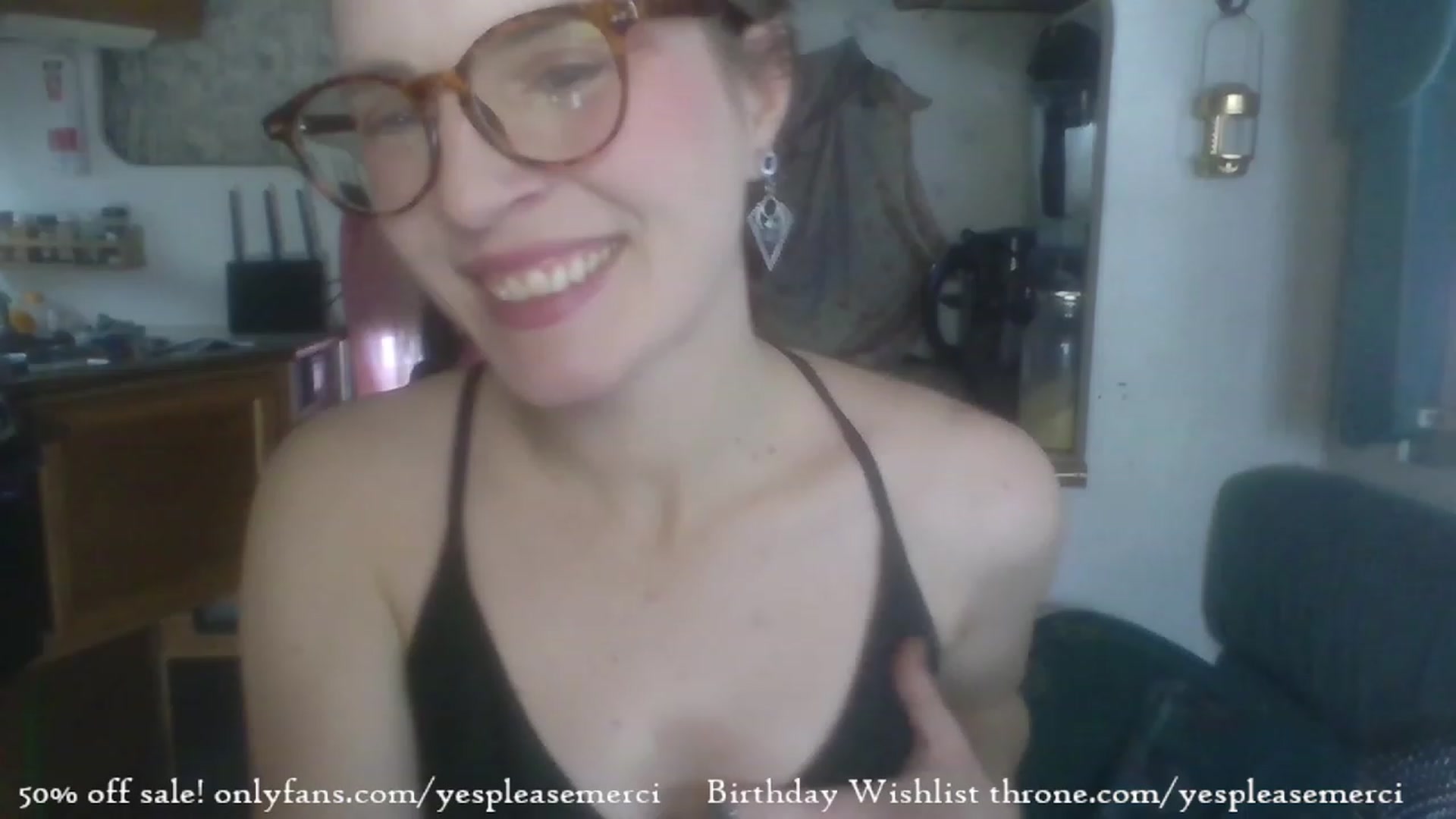 Gallery image thumbnail from yespleasemmhm's myfreecams stream on, 12/11/2023, 16:39 image 1 of 20