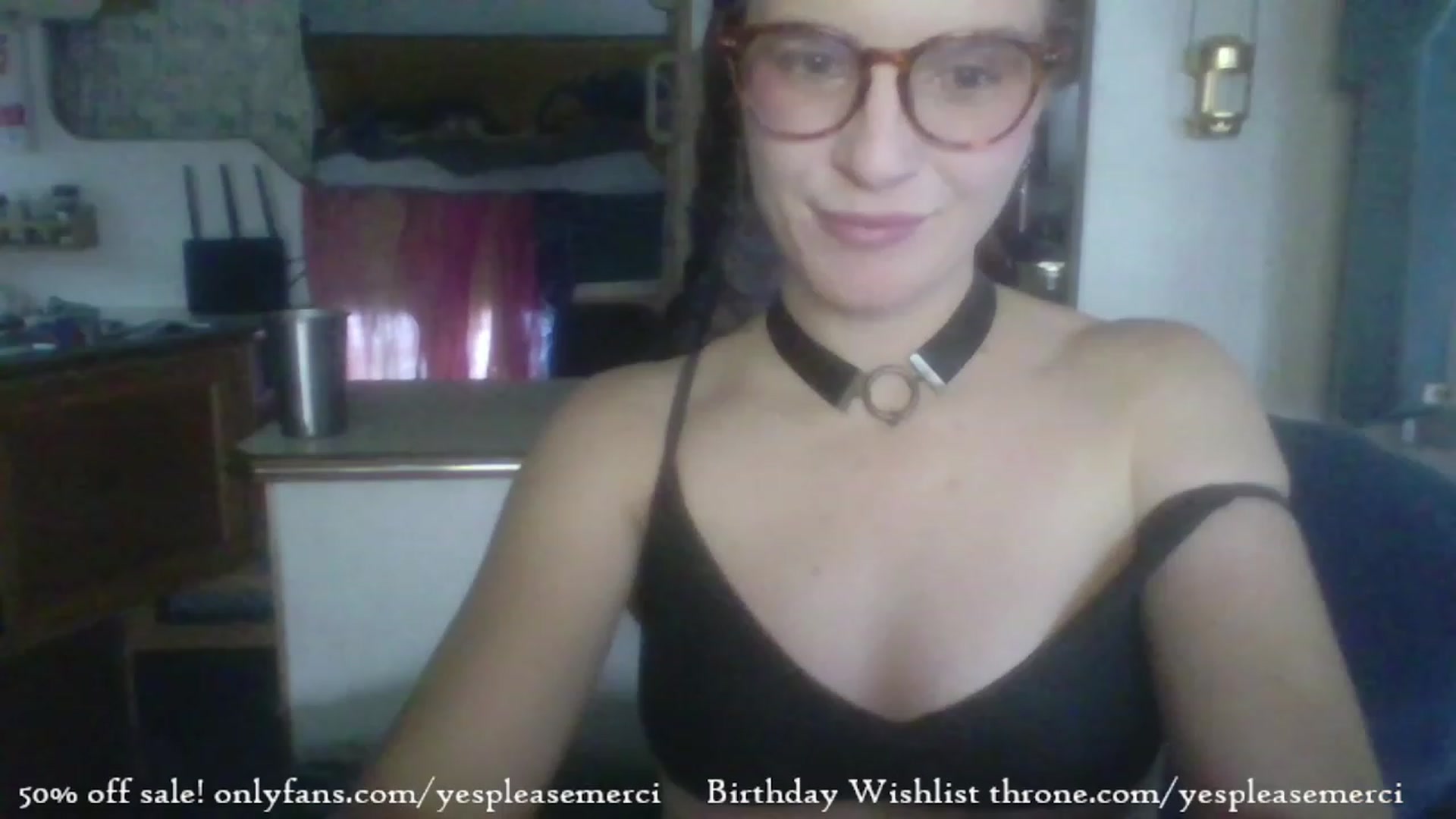 Gallery image thumbnail from yespleasemmhm's myfreecams stream on, 12/11/2023, 19:12 image 3 of 20