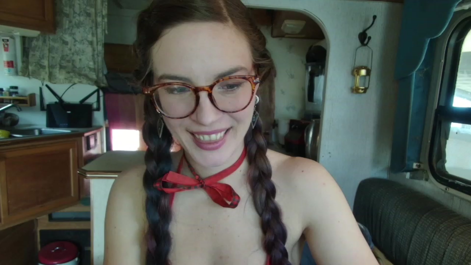 Gallery image thumbnail from yespleasemmhm's myfreecams stream on, 02/14/2024, 17:07 image 5 of 20