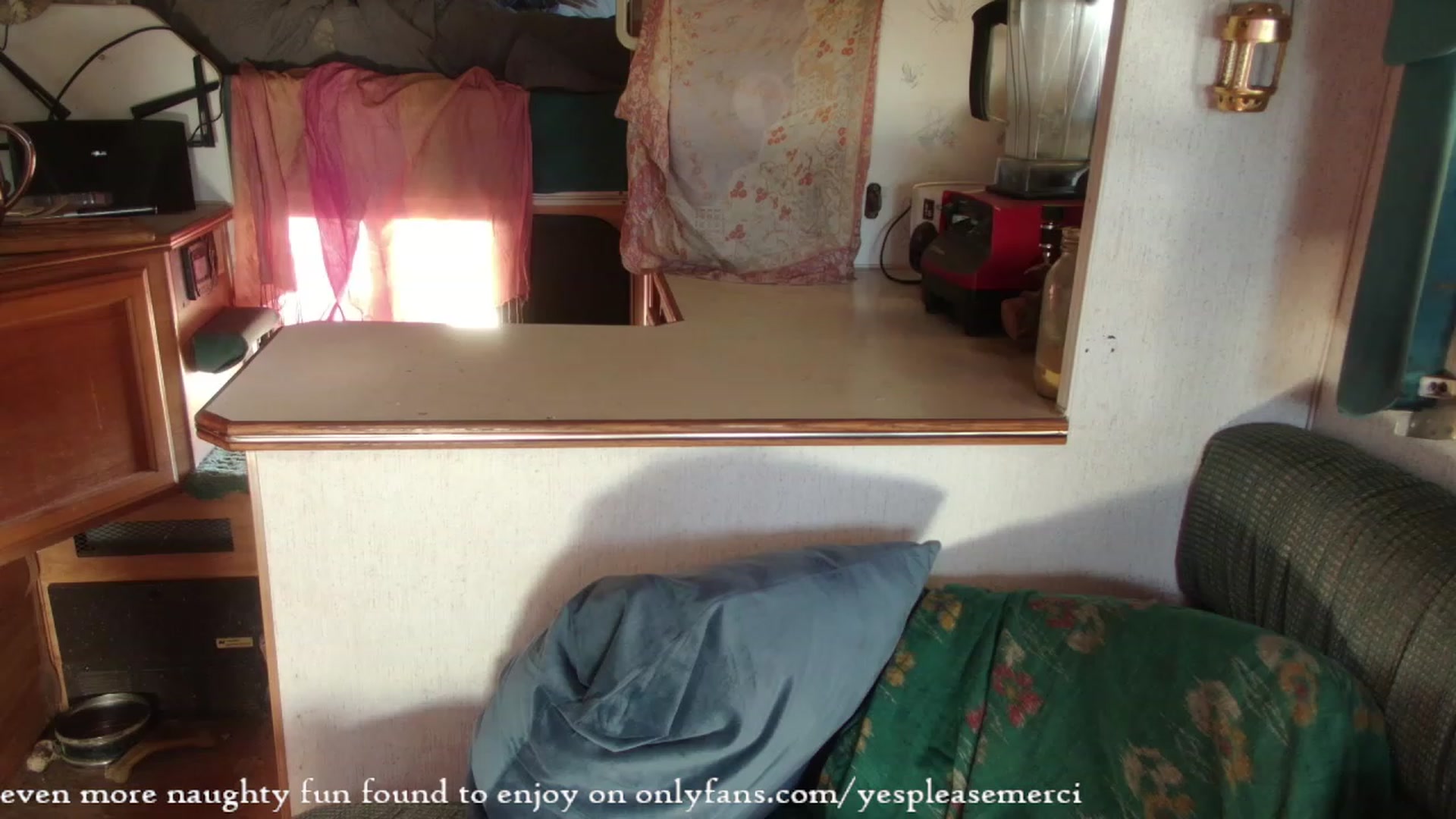 Gallery image thumbnail from yespleasemmhm's myfreecams stream on, 03/11/2024, 20:02 image 1 of 20