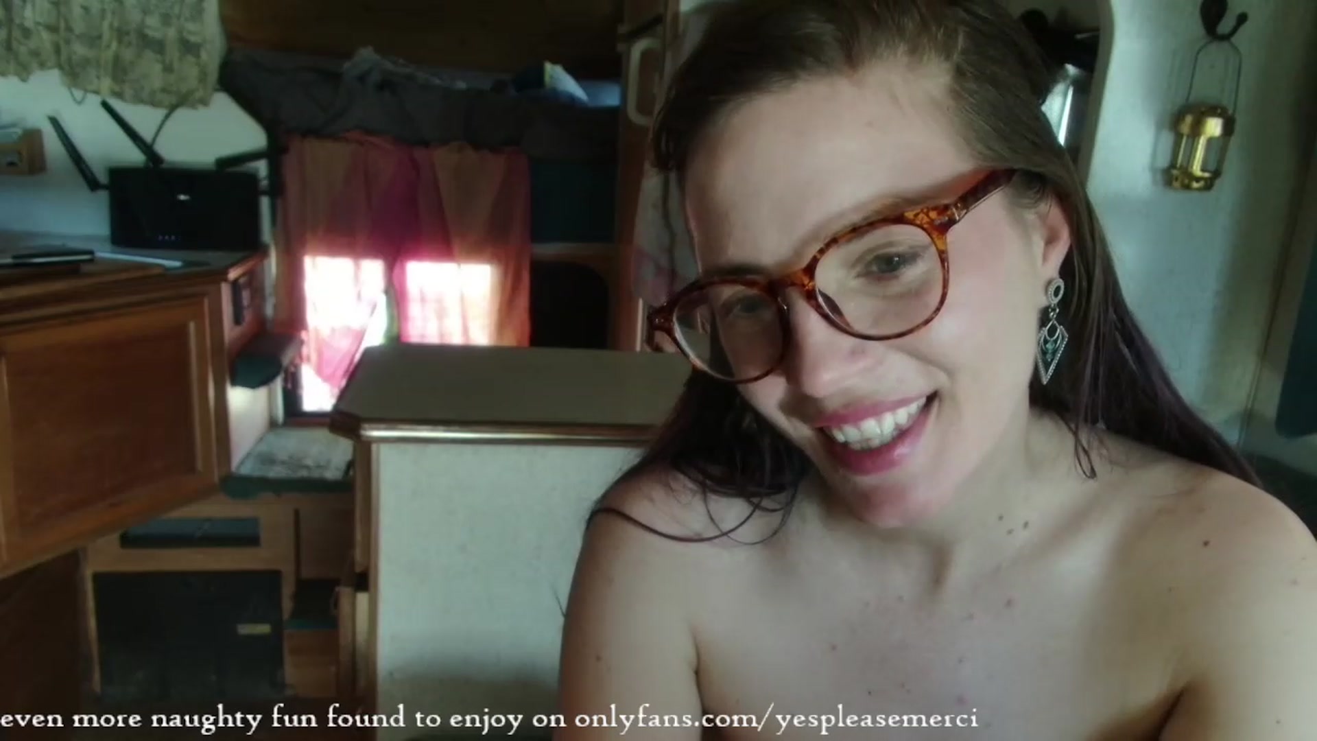 Gallery image thumbnail from yespleasemmhm's myfreecams stream on, 03/13/2024, 17:37 image 18 of 20