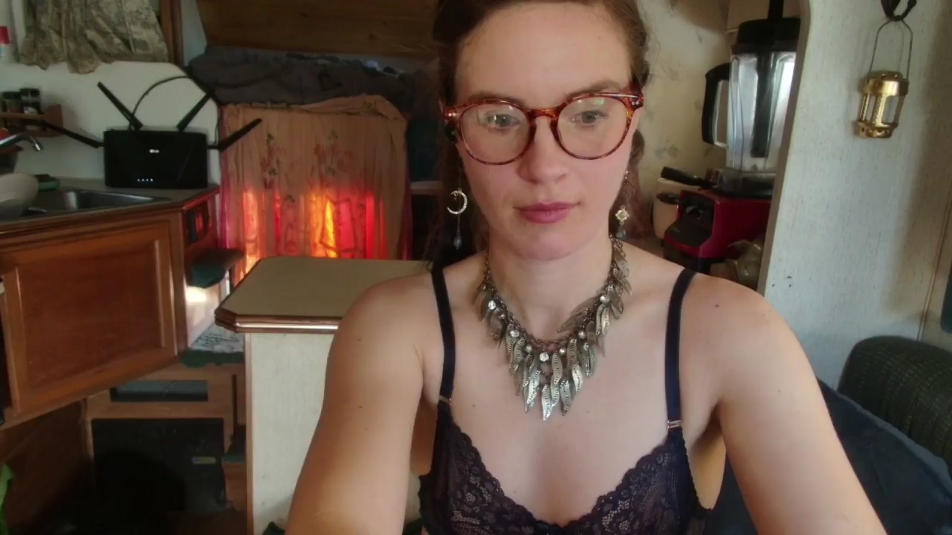 Gallery image thumbnail from yespleasemmhm's myfreecams stream on, 03/25/2024, 16:38 image 1 of 20