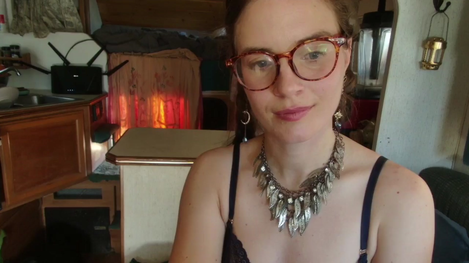 Gallery image thumbnail from yespleasemmhm's myfreecams stream on, 03/25/2024, 16:38 image 5 of 20
