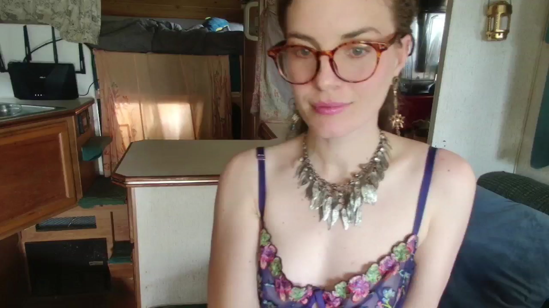 Gallery image thumbnail from yespleasemmhm's myfreecams stream on, 04/19/2024, 18:32 image 1 of 20