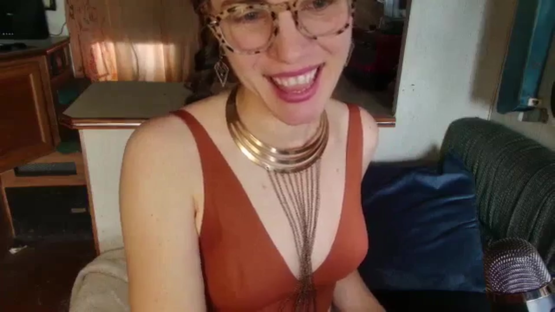 Gallery image thumbnail from yespleasemmhm's myfreecams stream on, 04/26/2024, 18:40 image 19 of 20
