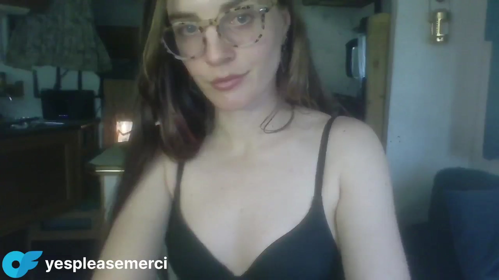 Gallery image thumbnail from yespleasemmhm's myfreecams stream on, 05/13/2024, 21:21 image 3 of 20