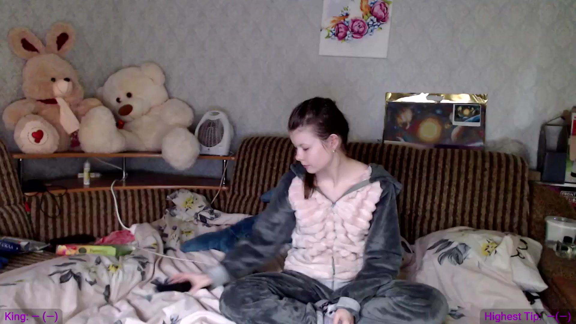Gallery image thumbnail from your_Dream_24's myfreecams stream on, 05/18/2024, 15:15 image 7 of 20