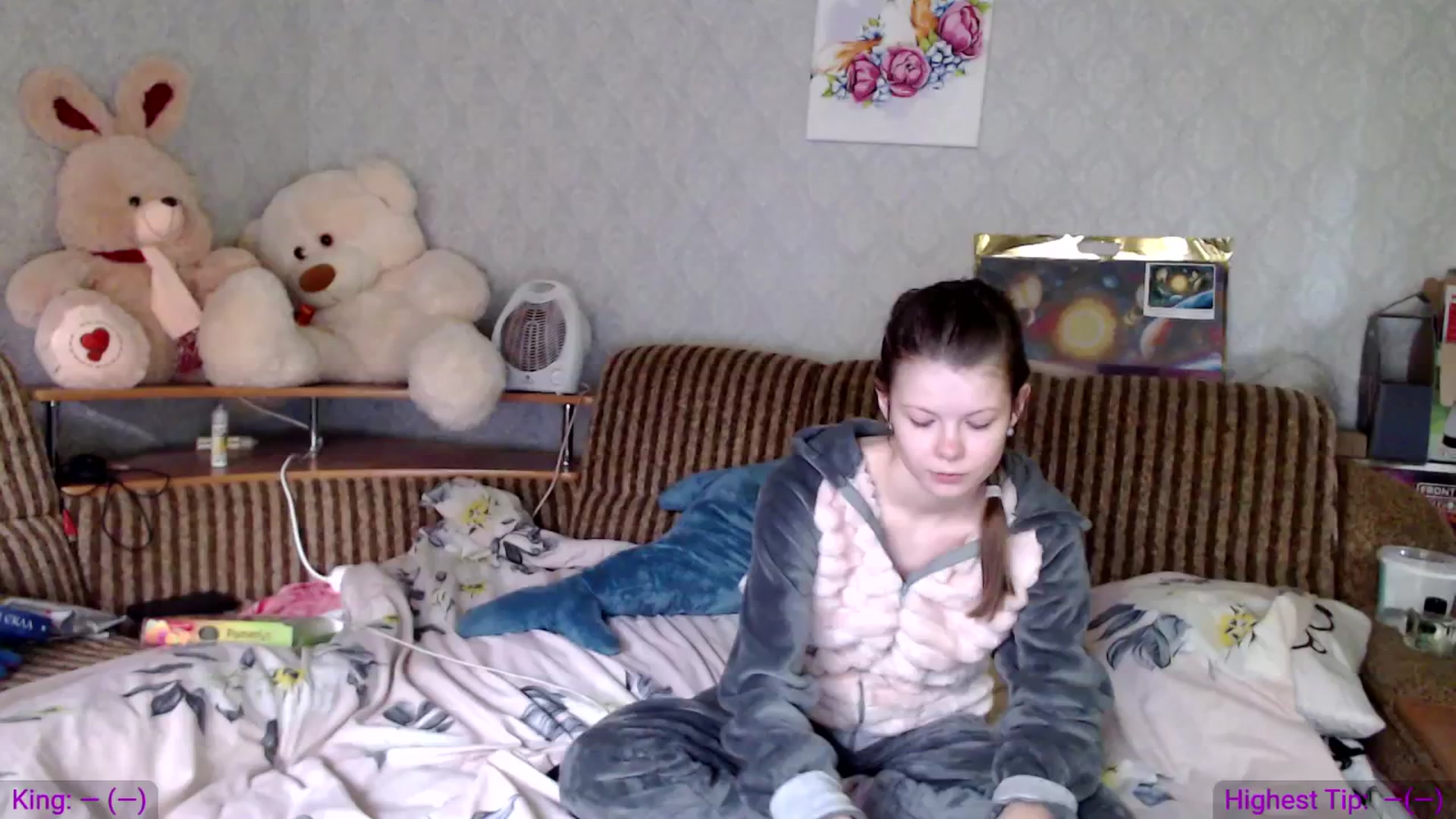 Gallery image thumbnail from your_Dream_24's myfreecams stream on, 05/18/2024, 15:15 image 16 of 20