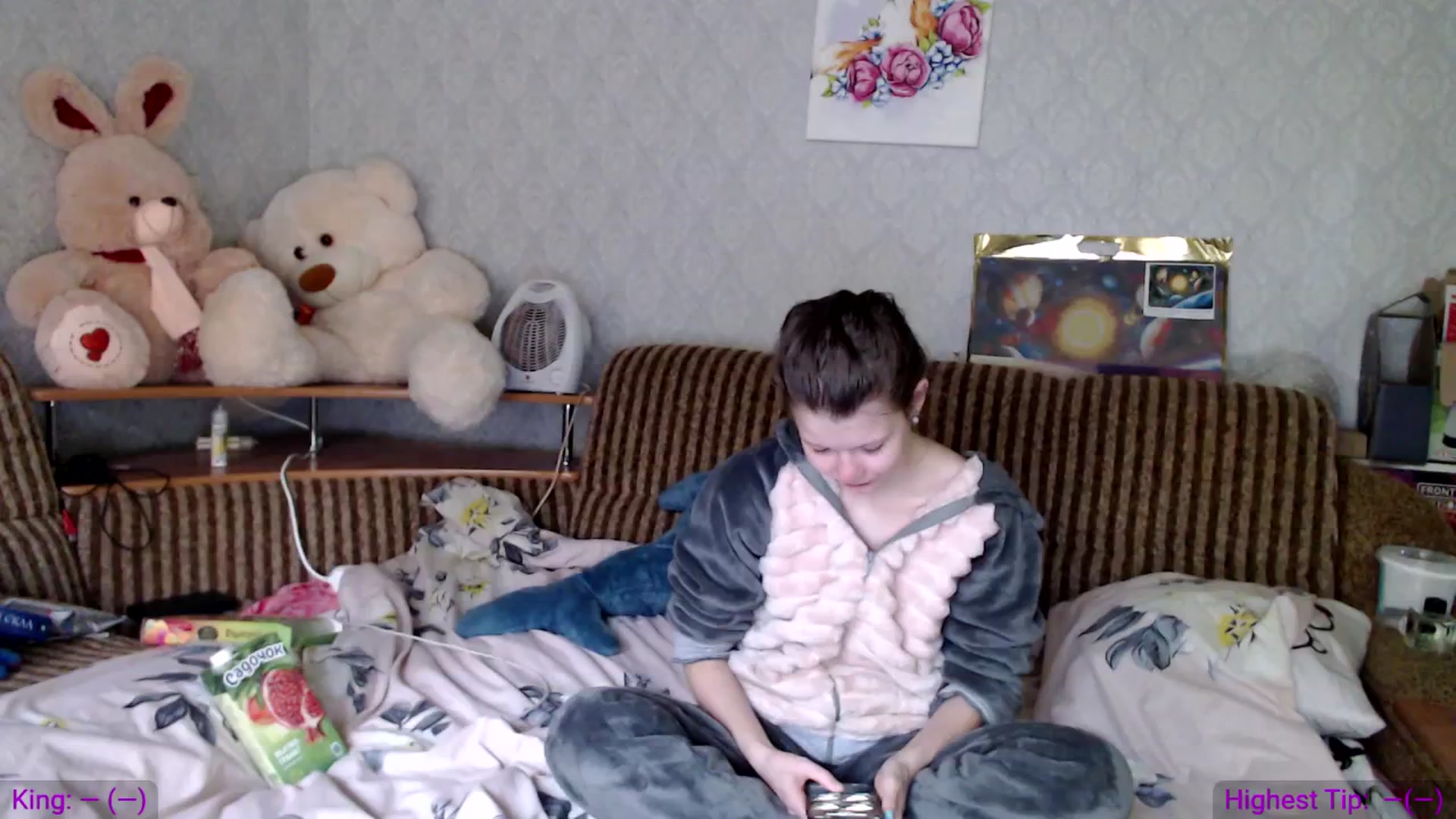 Gallery image thumbnail from your_Dream_24's myfreecams stream on, 05/18/2024, 15:54 image 15 of 20