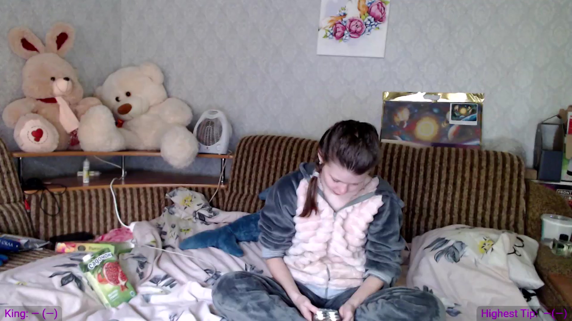 Gallery image thumbnail from your_Dream_24's myfreecams stream on, 05/18/2024, 15:54 image 16 of 20