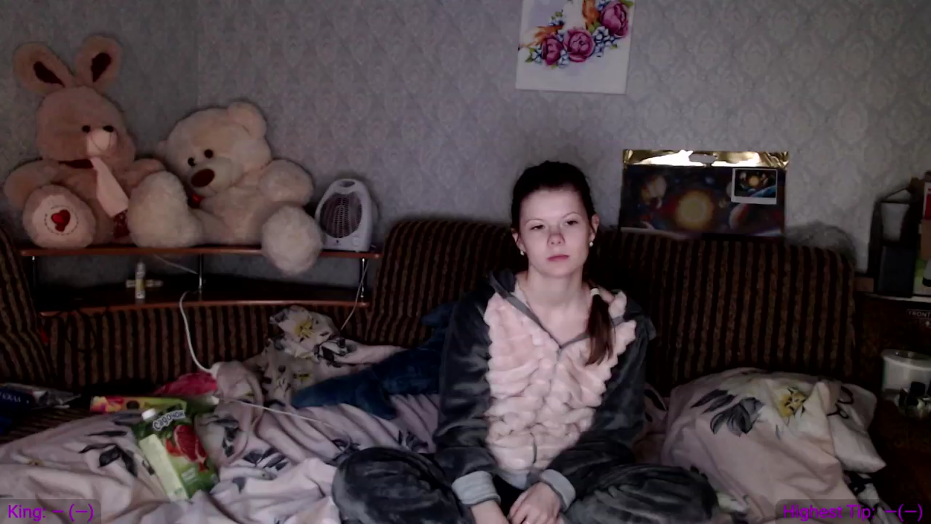 Gallery image thumbnail from your_Dream_24's myfreecams stream on, 05/18/2024, 16:38 image 14 of 20