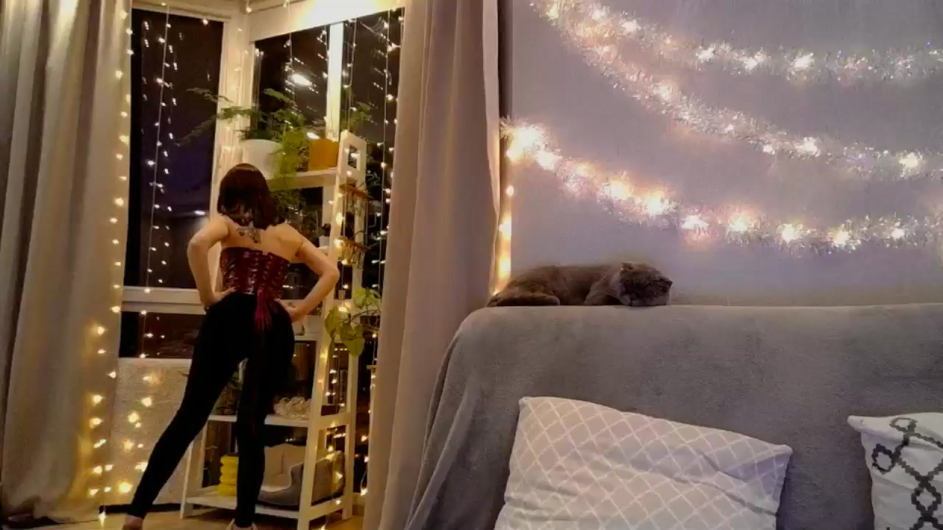 Gallery image thumbnail from your__goddess's myfreecams stream on, 01/19/2025, 22:15 image 6 of 20