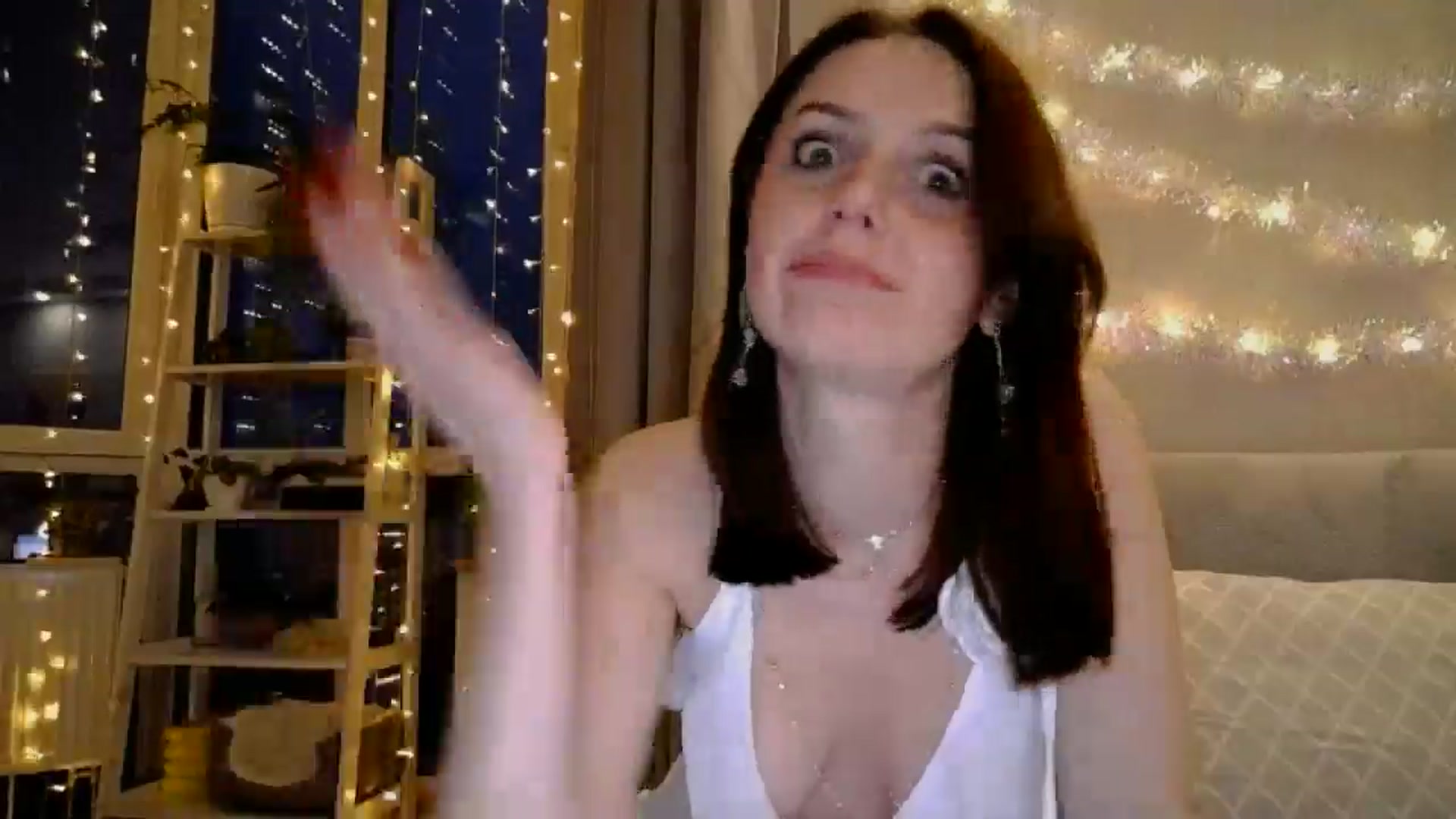 Gallery image thumbnail from your__goddess's myfreecams stream on, 01/21/2025, 15:22 image 17 of 20
