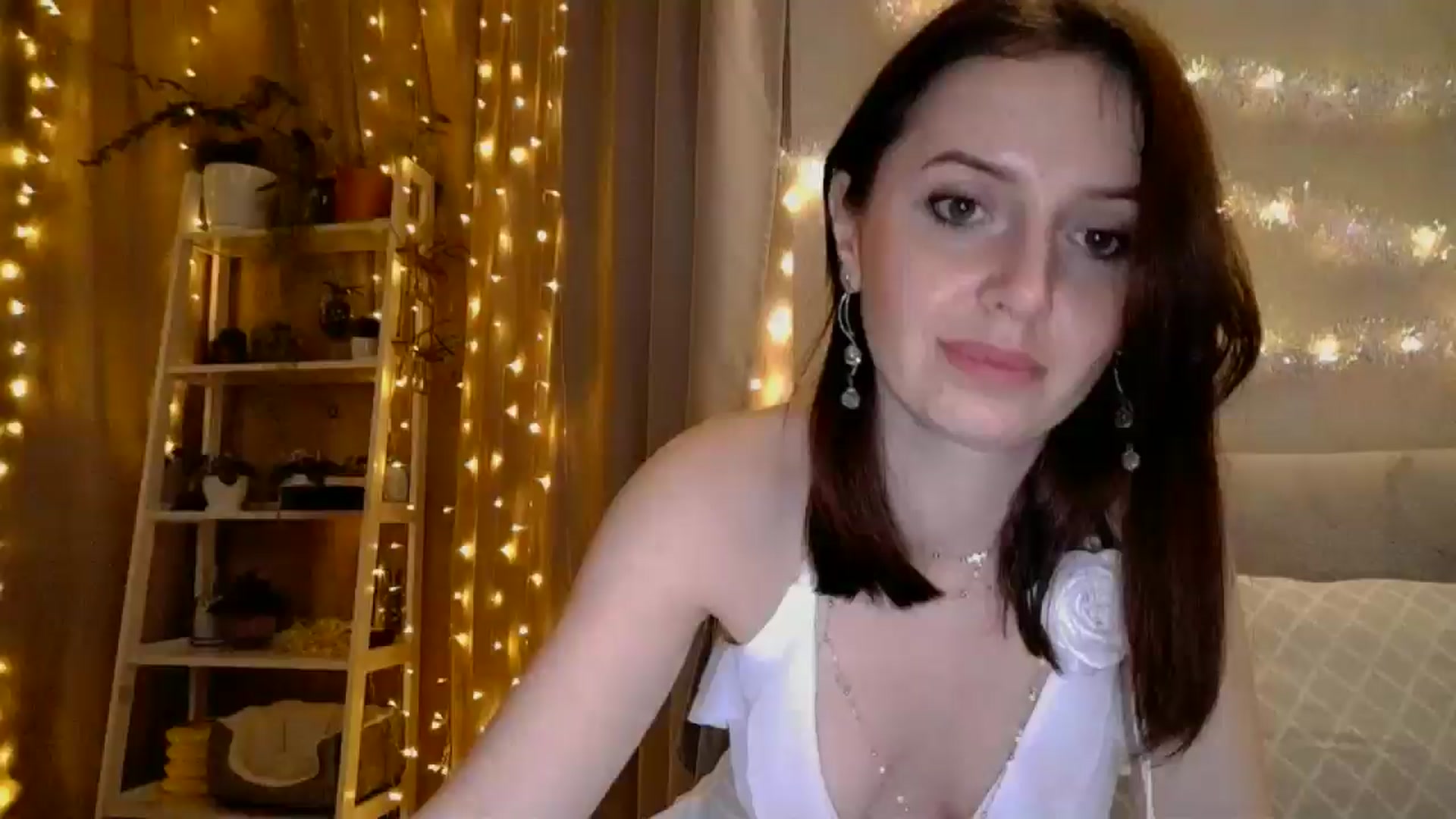 Gallery image thumbnail from your__goddess's myfreecams stream on, 01/21/2025, 15:22 image 16 of 20