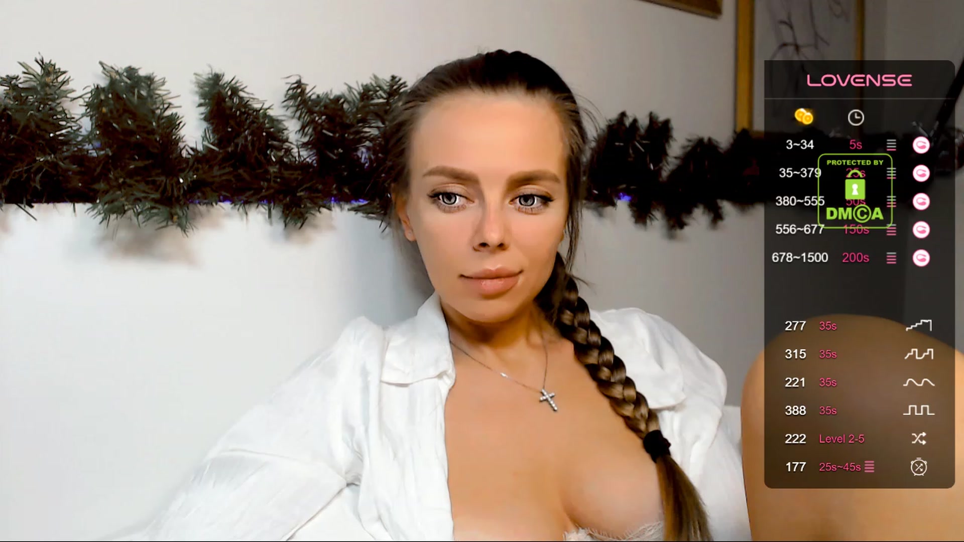 Gallery image thumbnail from your_eyecandy's myfreecams stream on, 12/25/2023, 03:04 image 1 of 20