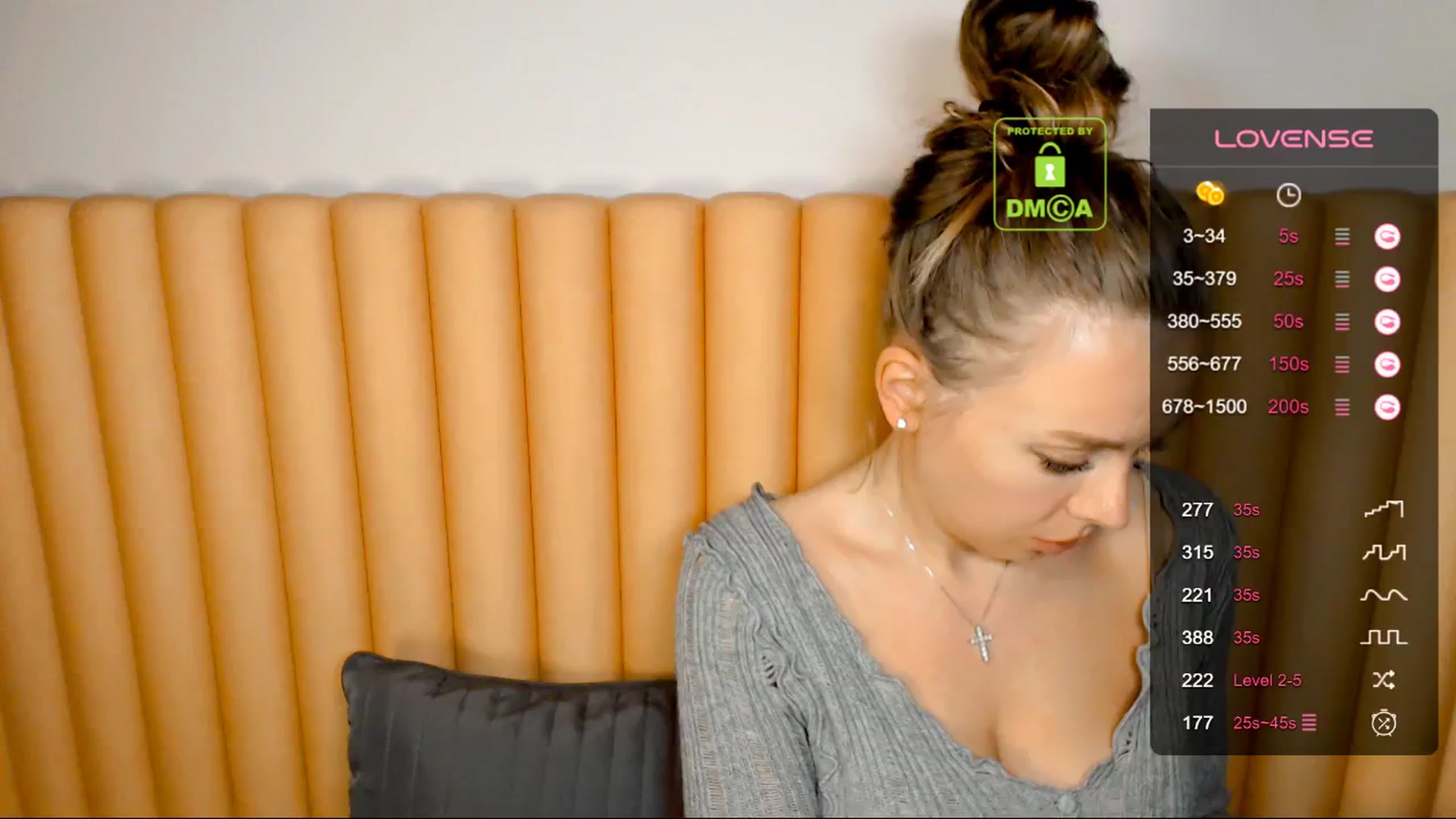 Gallery image thumbnail from your_eyecandy's myfreecams stream on, 02/18/2024, 24:13 image 18 of 20
