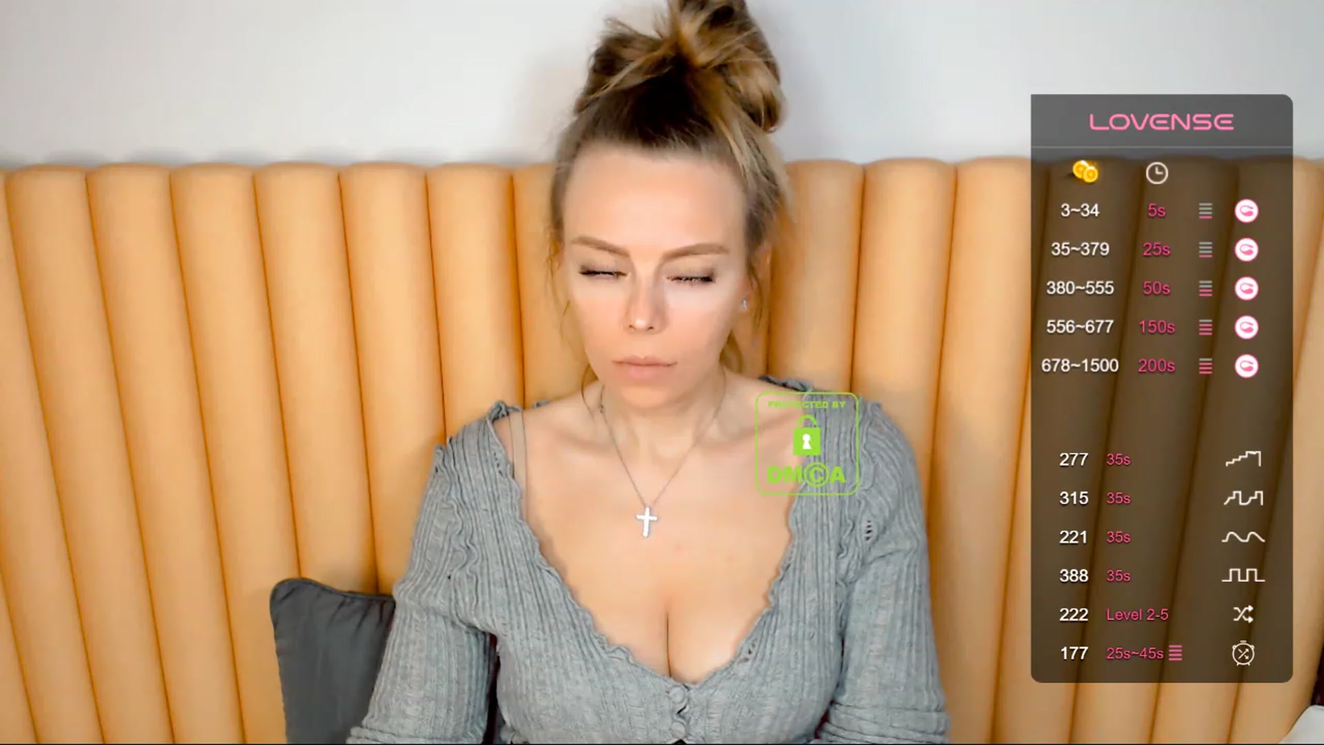Gallery image thumbnail from your_eyecandy's myfreecams stream on, 03/05/2024, 03:33 image 10 of 20