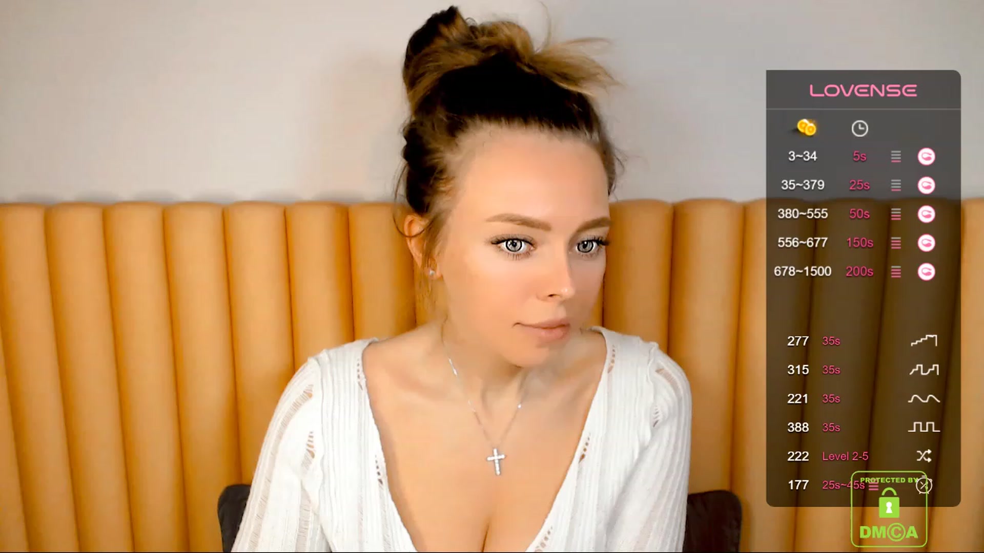 Gallery image thumbnail from your_eyecandy's myfreecams stream on, 03/10/2024, 23:46 image 10 of 20
