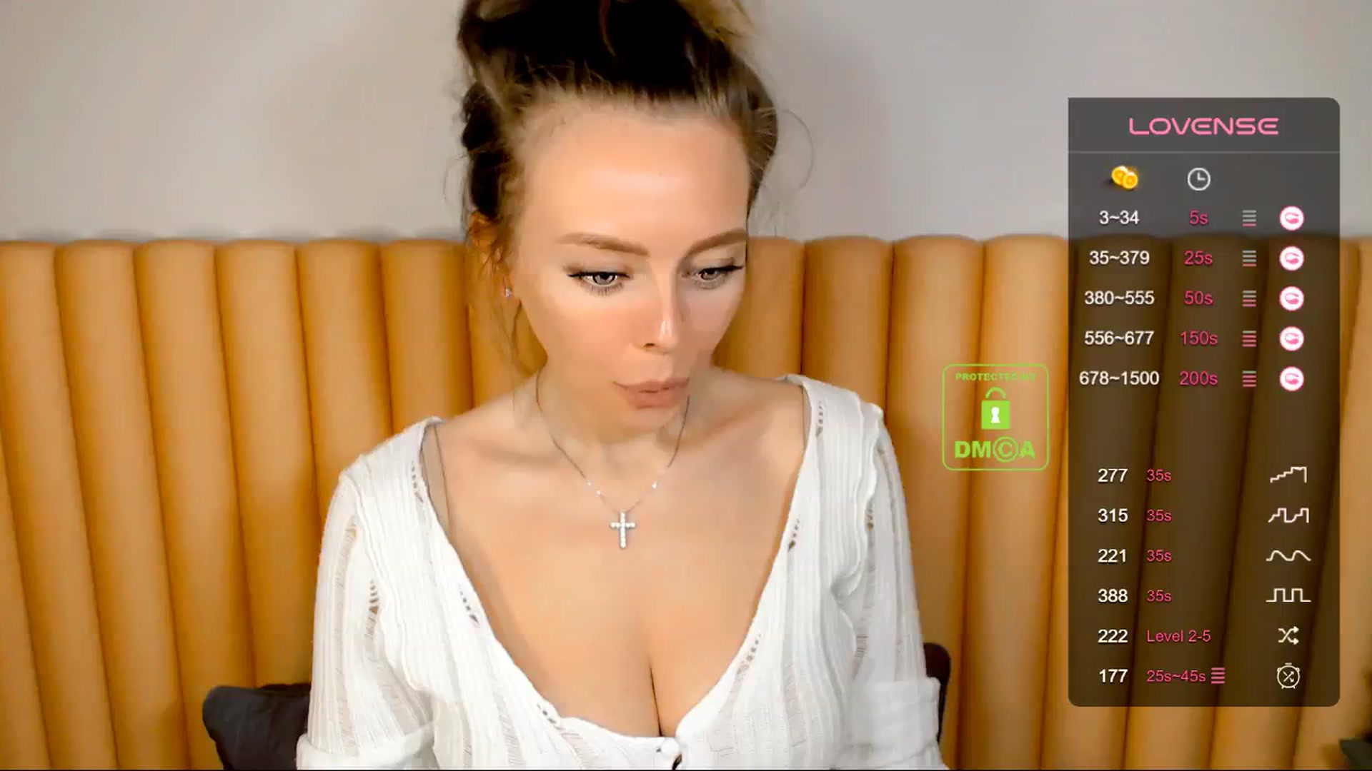 Gallery image thumbnail from your_eyecandy's myfreecams stream on, 03/11/2024, 24:40 image 14 of 20