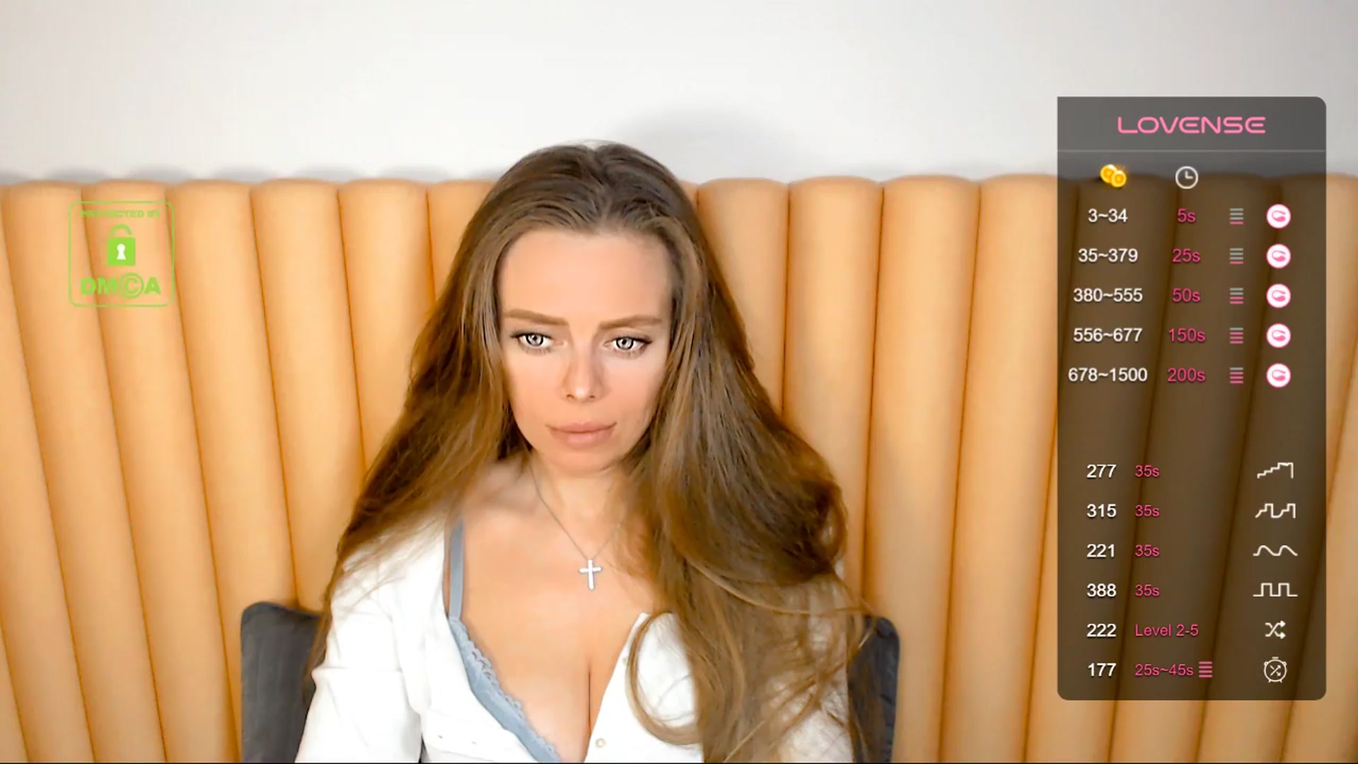 Gallery image thumbnail from your_eyecandy's myfreecams stream on, 03/25/2024, 01:10 image 11 of 20