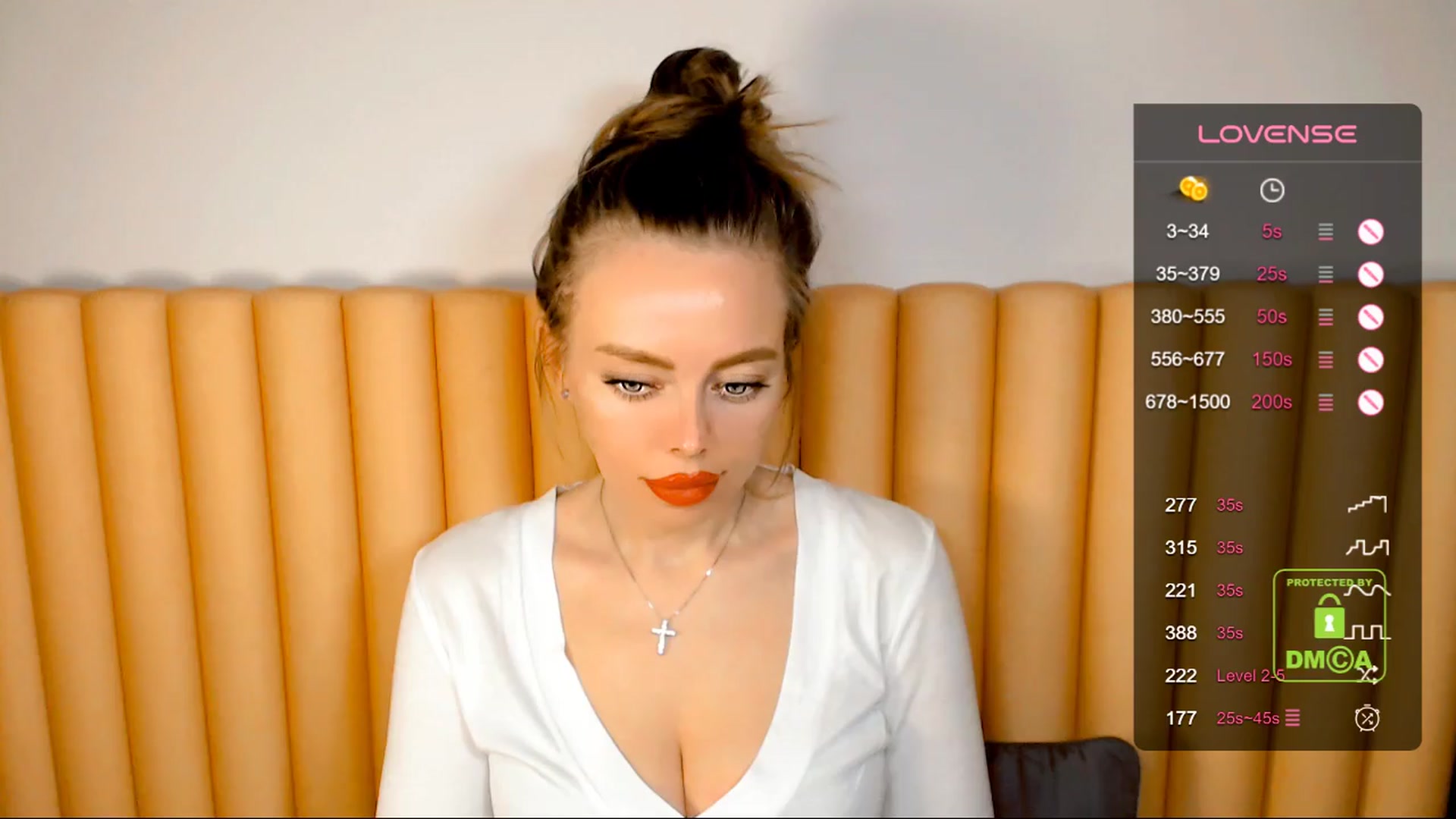 Gallery image thumbnail from your_eyecandy's myfreecams stream on, 04/01/2024, 01:02 image 17 of 20