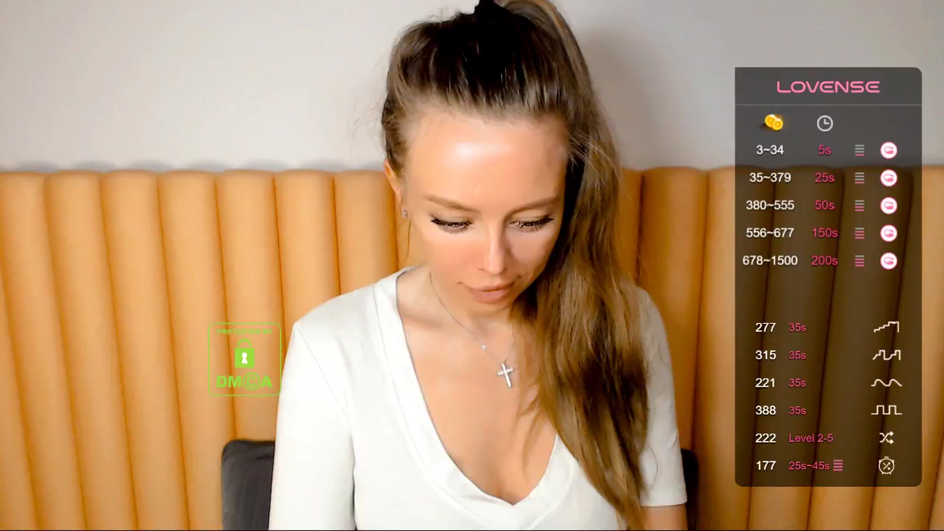Gallery image thumbnail from your_eyecandy's myfreecams stream on, 04/18/2024, 17:16 image 9 of 20