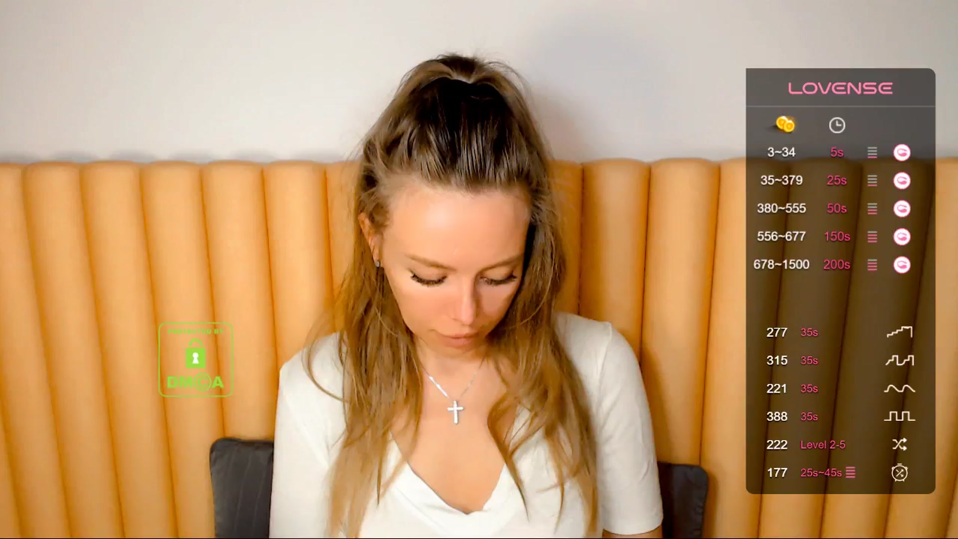 Gallery image thumbnail from your_eyecandy's myfreecams stream on, 04/18/2024, 22:23 image 18 of 20