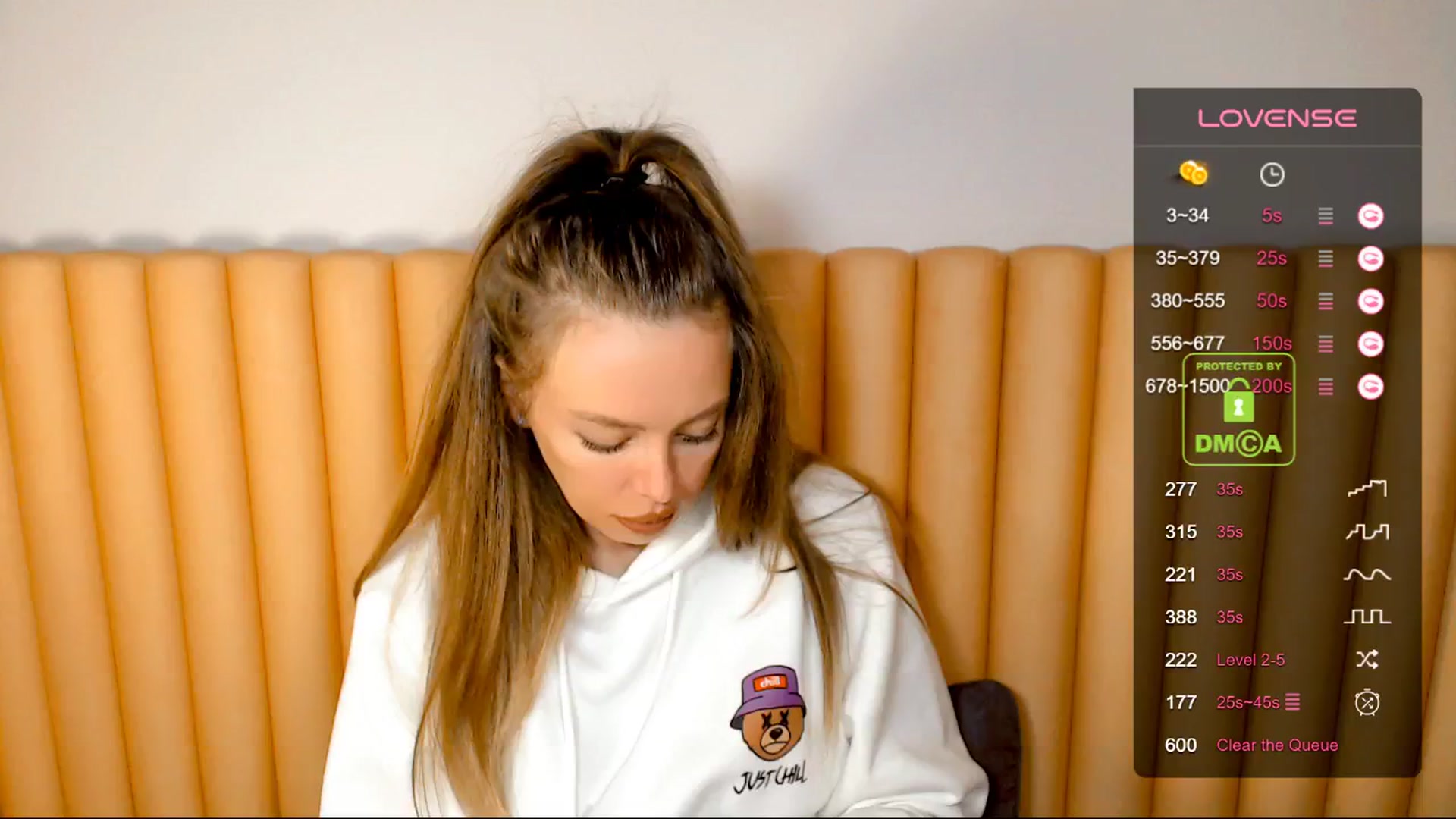 Gallery image thumbnail from your_eyecandy's myfreecams stream on, 05/09/2024, 17:55 image 18 of 20