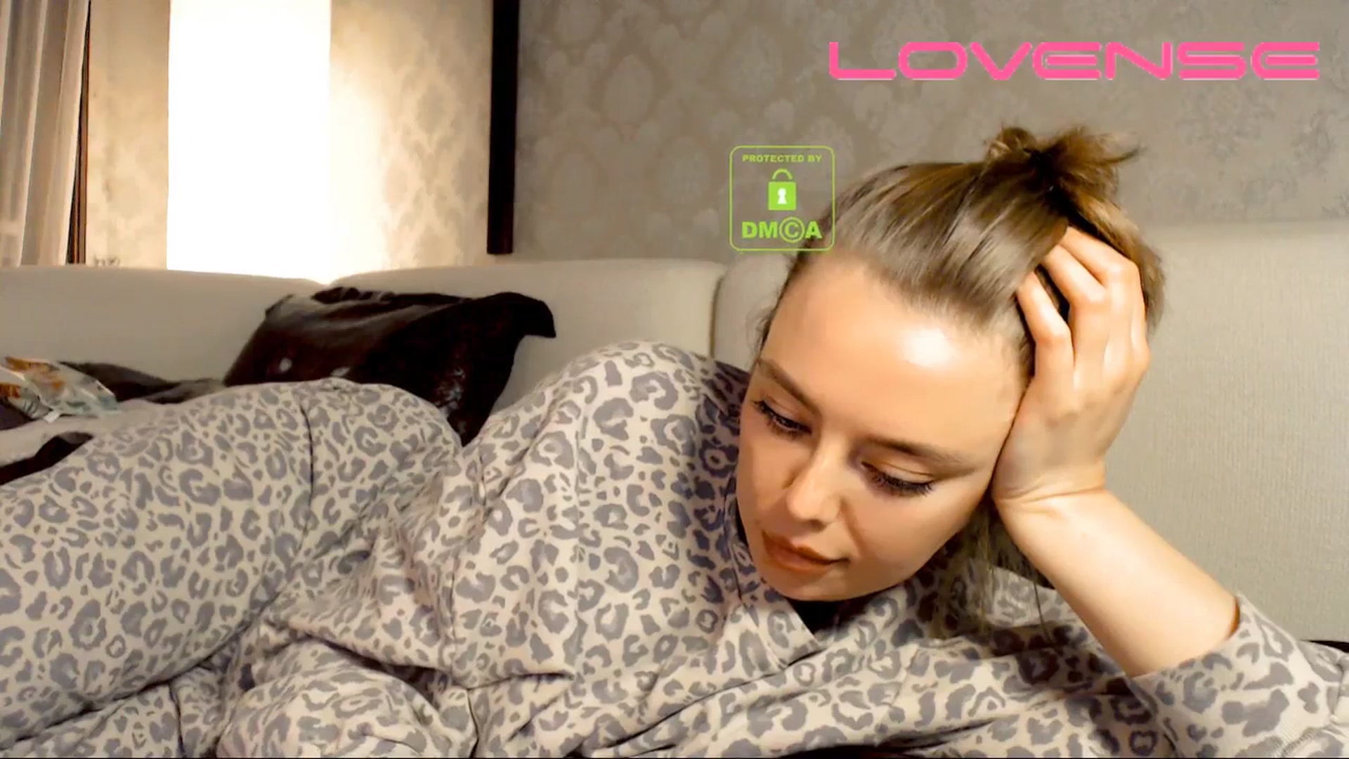 Gallery image thumbnail from your_eyecandy's myfreecams stream on, 03/20/2025, 02:43 image 5 of 20