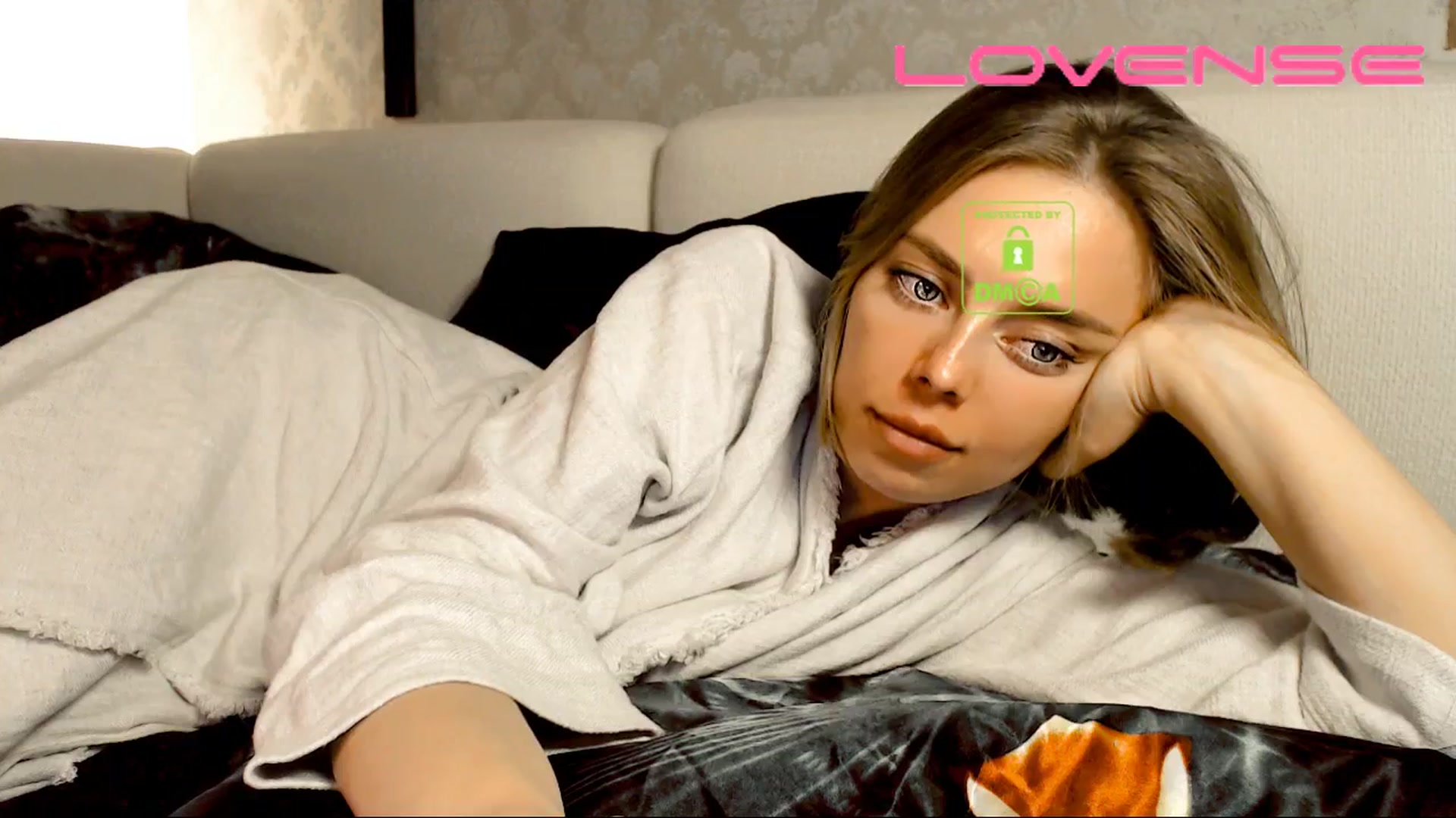 Gallery image thumbnail from your_eyecandy's myfreecams stream on, 04/01/2025, 01:33 image 7 of 20