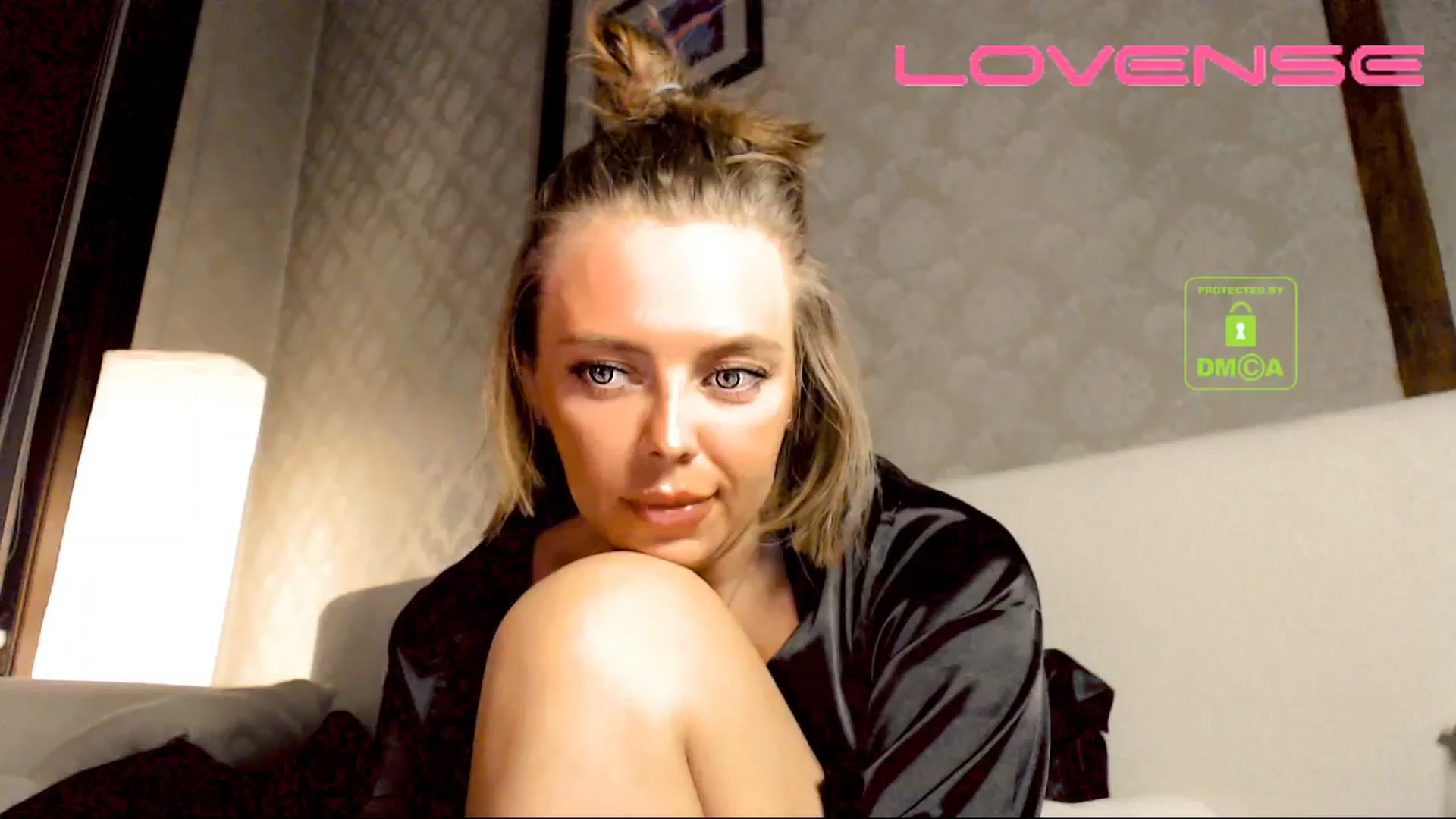 Gallery image thumbnail from your_eyecandy's myfreecams stream on, 04/16/2025, 23:59 image 10 of 20