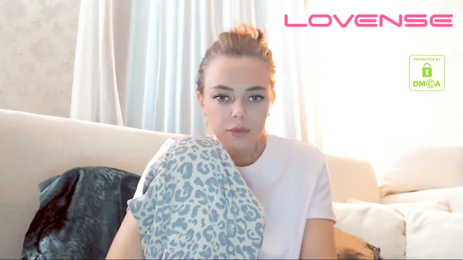 Gallery image thumbnail from your_eyecandy's myfreecams stream on, 05/31/2025, 12:47 image 3 of 20