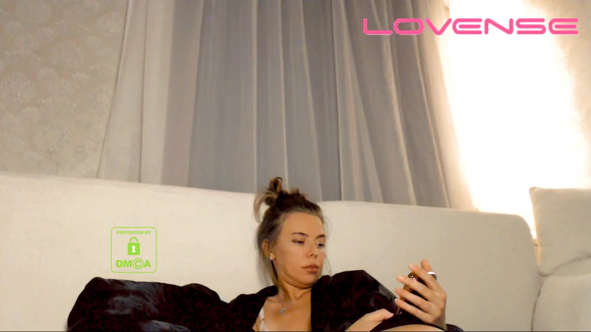 Gallery image thumbnail from your_eyecandy's myfreecams stream on, 07/30/2025, 01:01 image 8 of 20