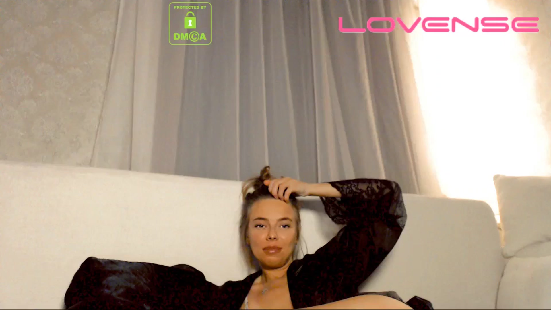 Gallery image thumbnail from your_eyecandy's myfreecams stream on, 07/30/2025, 01:01 image 9 of 20