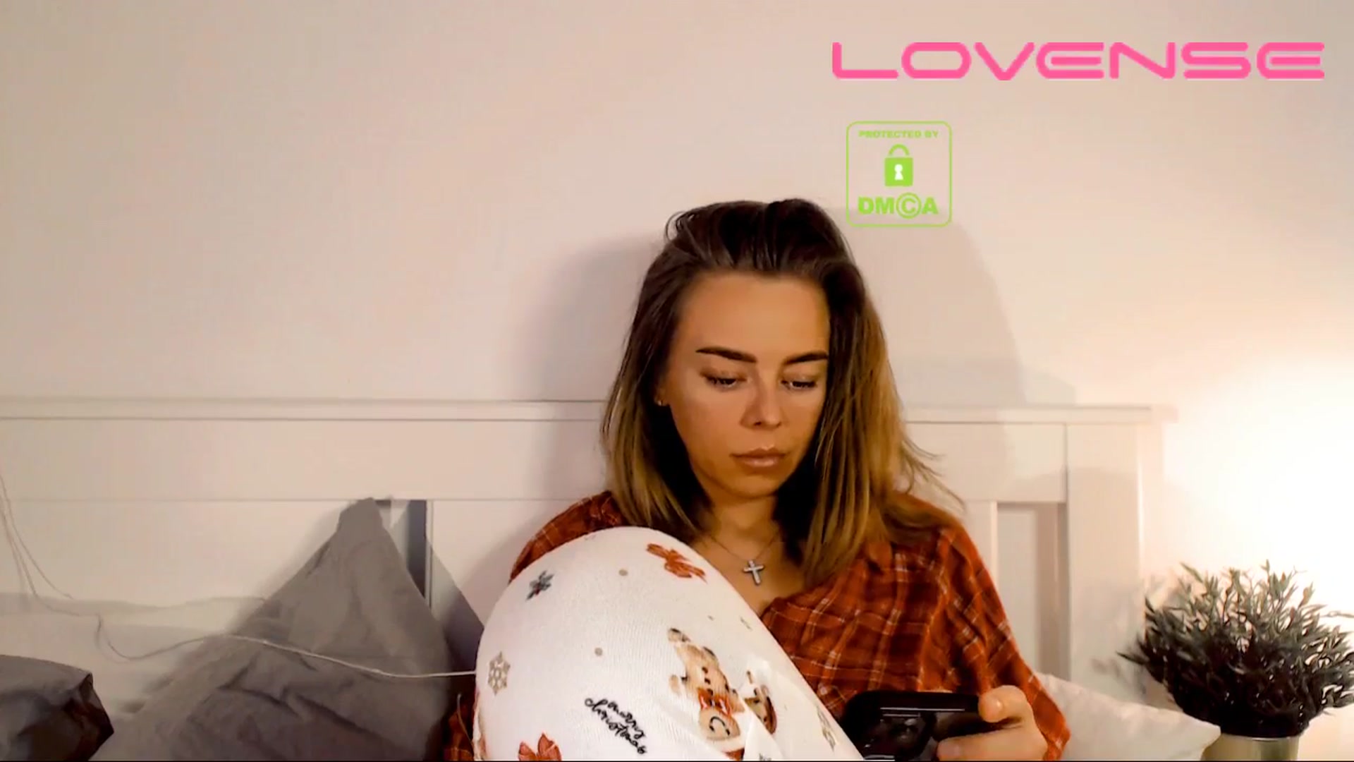 Gallery image thumbnail from your_eyecandy's myfreecams stream on, 12/08/2025, 17:19 image 11 of 20
