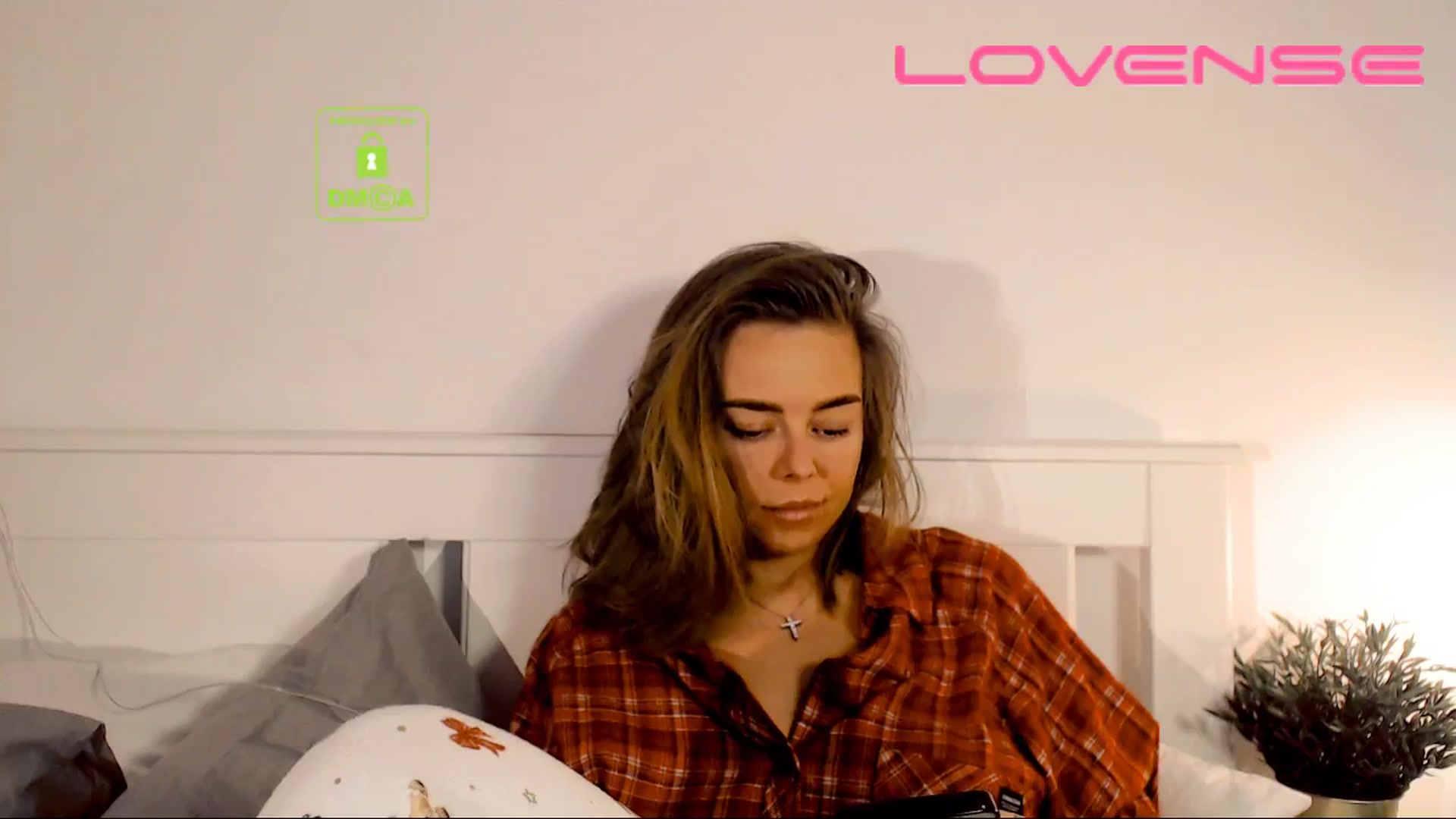 Gallery image thumbnail from your_eyecandy's myfreecams stream on, 12/08/2025, 17:19 image 13 of 20