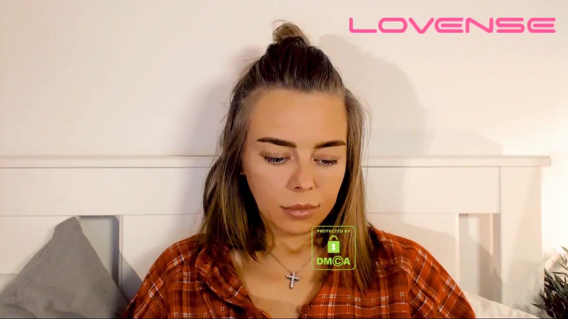 Gallery image thumbnail from your_eyecandy's myfreecams stream on, 12/08/2025, 17:19 image 17 of 20