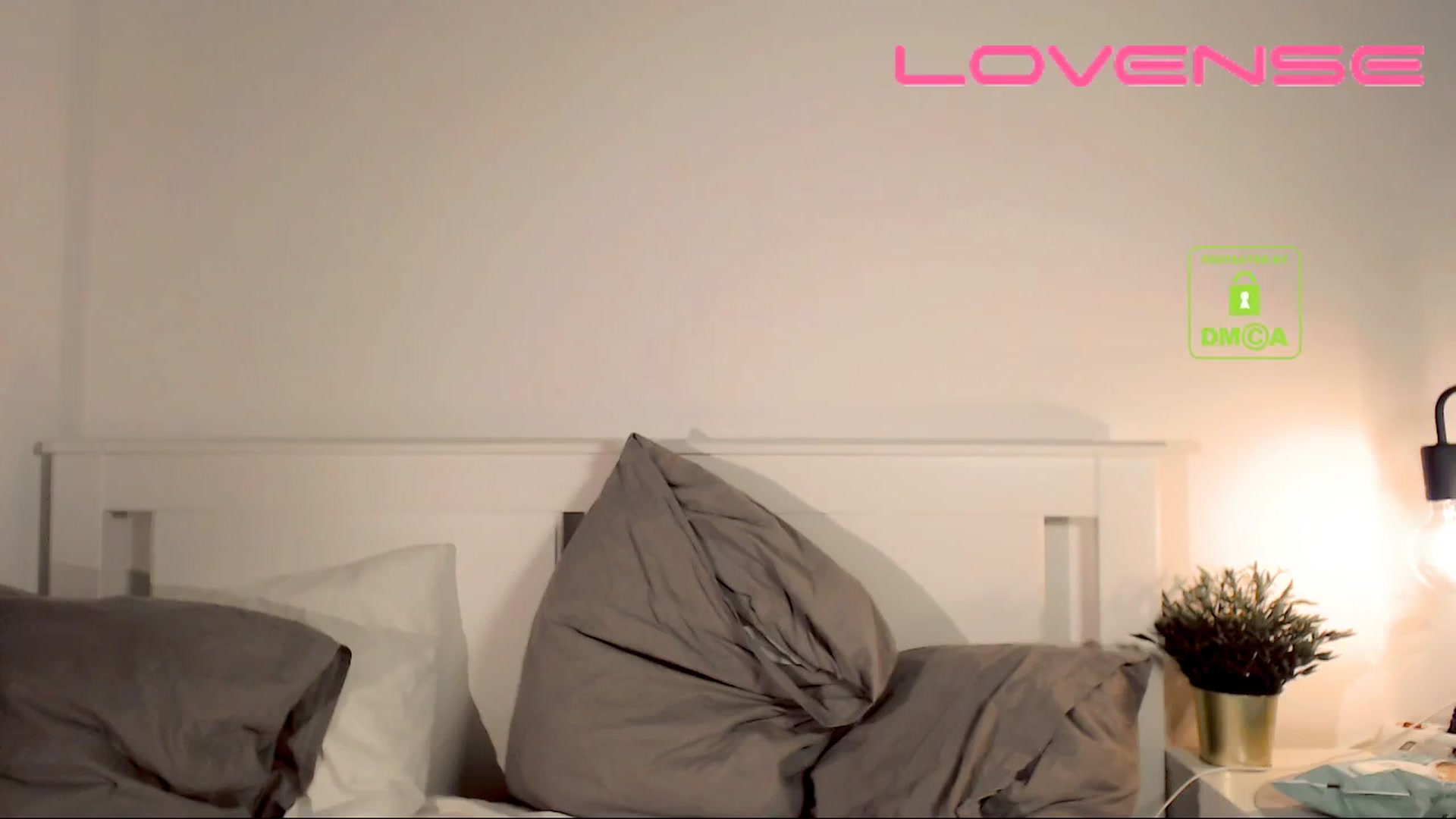 Gallery image thumbnail from your_eyecandy's myfreecams stream on, 12/08/2025, 20:59 image 11 of 20